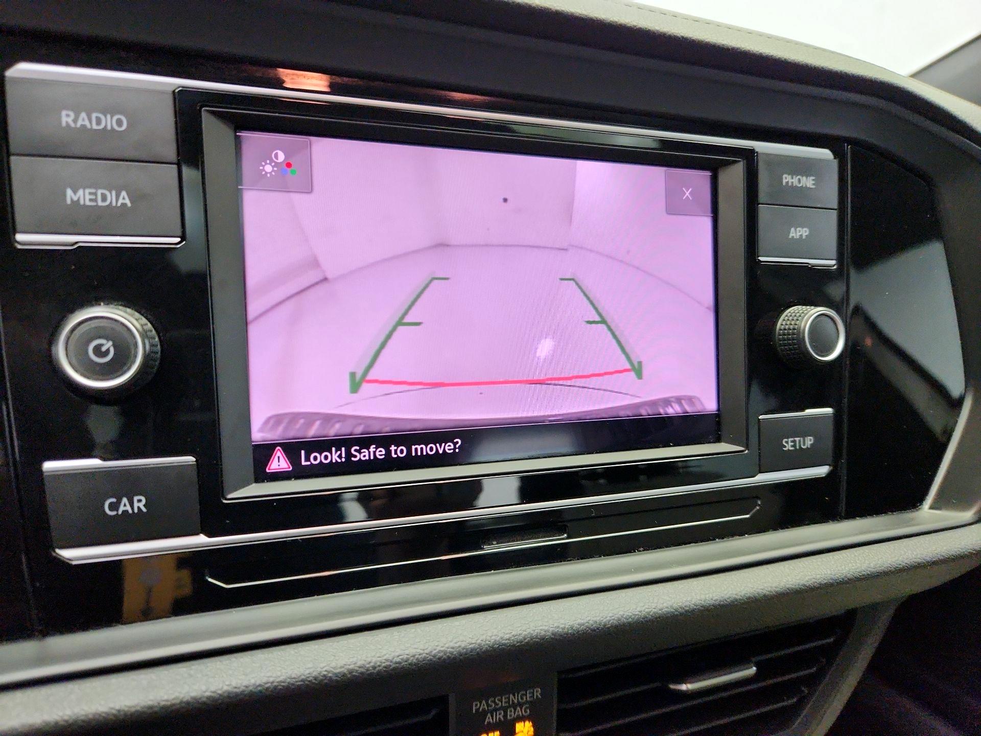 Thumbnail: 2019 Volkswagen Jetta - 14