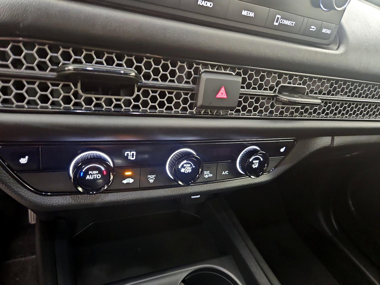 2024 Honda HR-V Sport - Photo 17