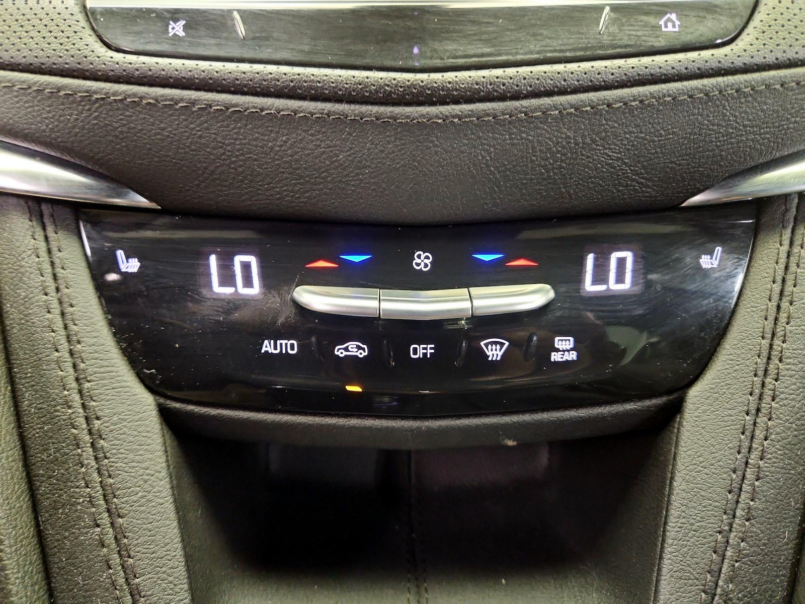 2023 Cadillac XT5 Premium Luxury - Photo 18