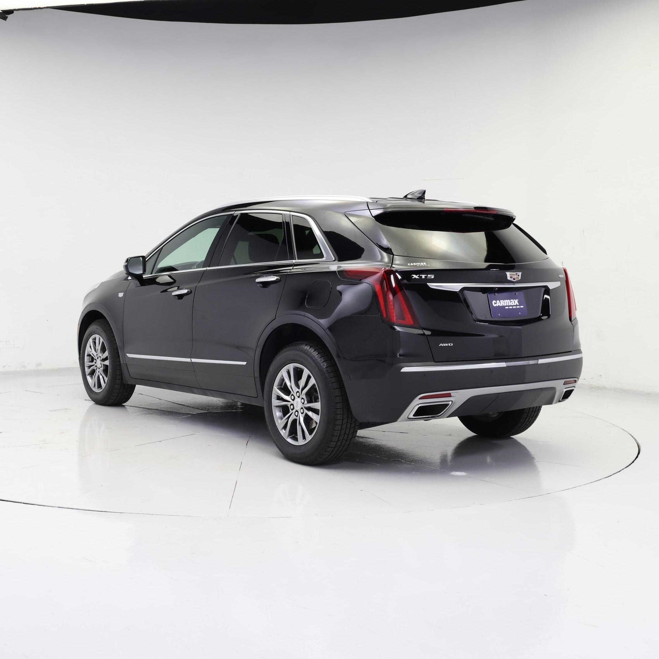 Thumbnail: 2023 Cadillac XT5 - 2