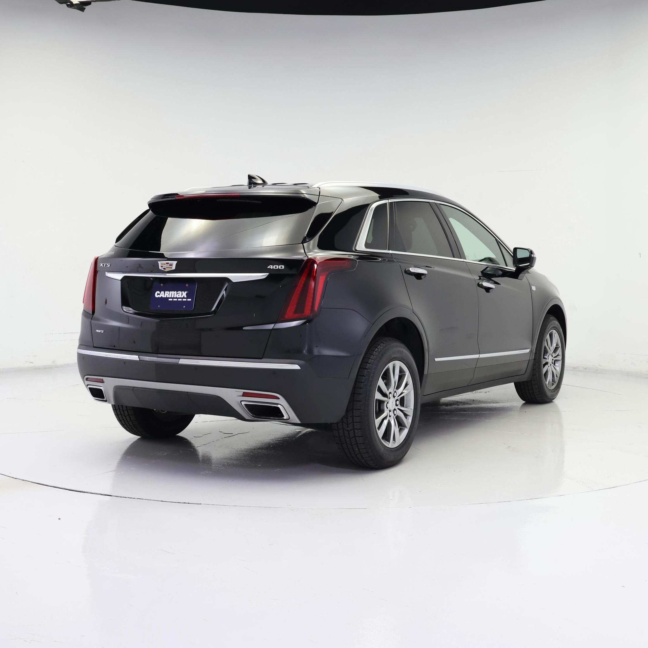 Thumbnail: 2023 Cadillac XT5 - 8