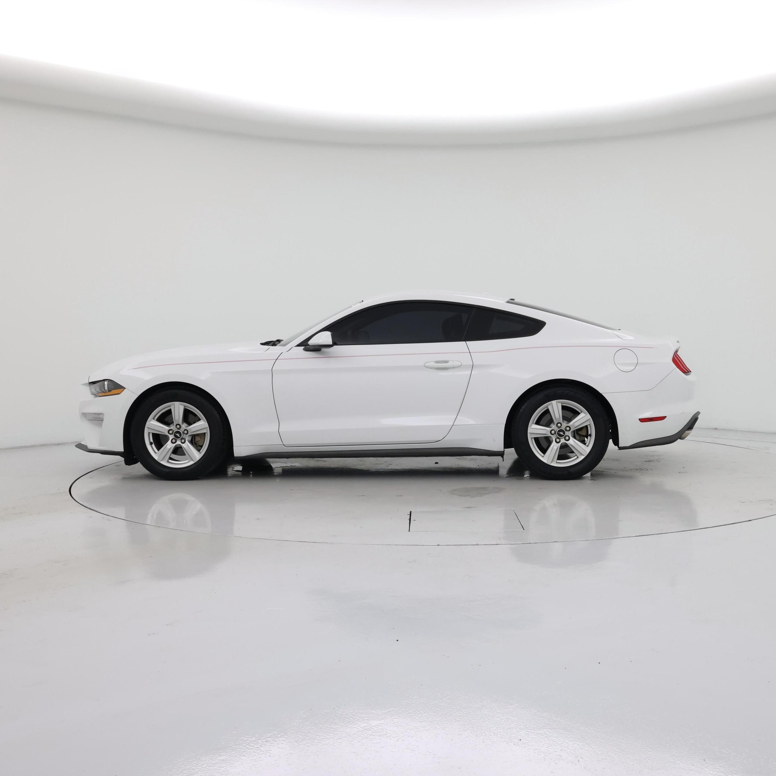 Thumbnail: 2019 Ford Mustang - 3