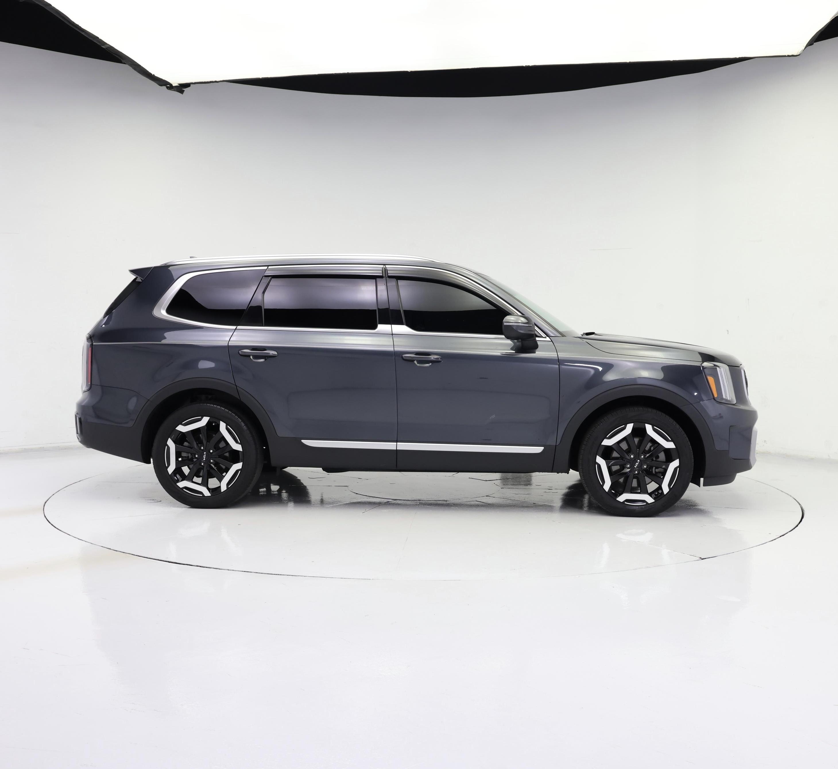 Thumbnail: 2023 Kia Telluride - 7