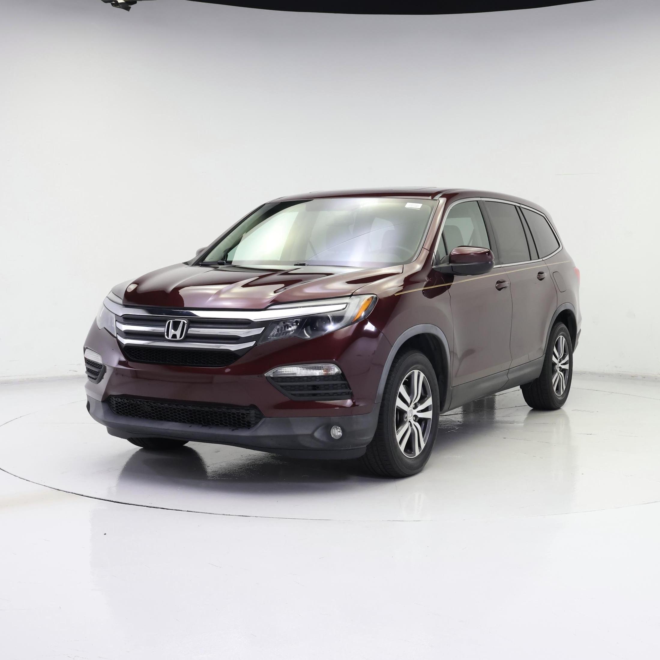 Thumbnail: 2017 Honda Pilot - 4
