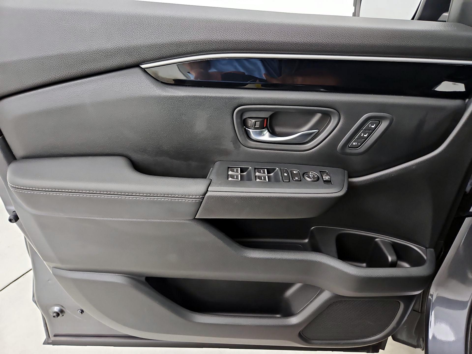 Thumbnail: 2024 Honda Pilot - 12