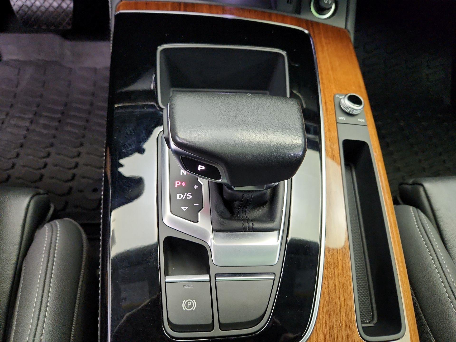 Thumbnail: 2021 Audi Q5 - 17