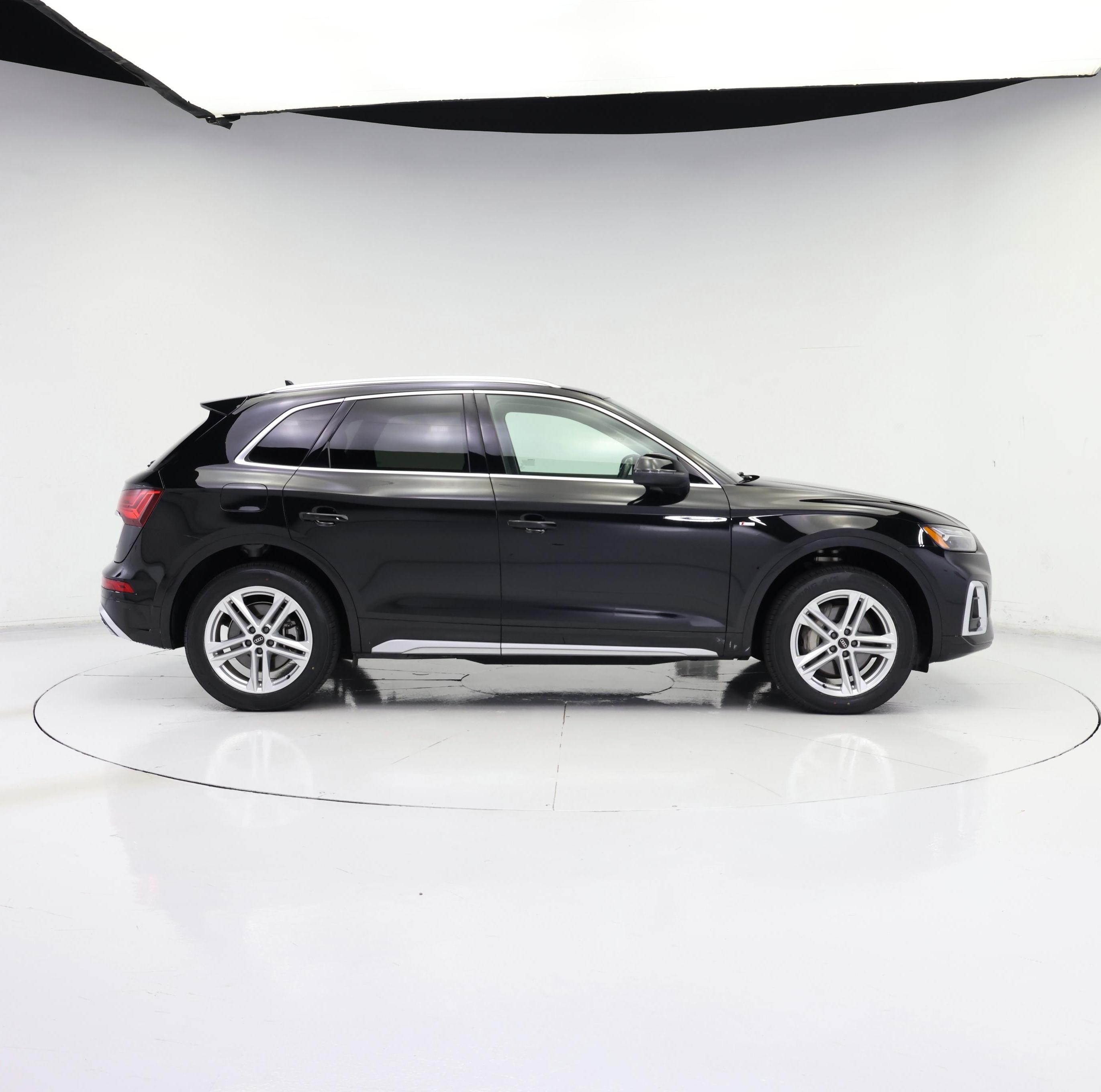 Thumbnail: 2021 Audi Q5 - 7