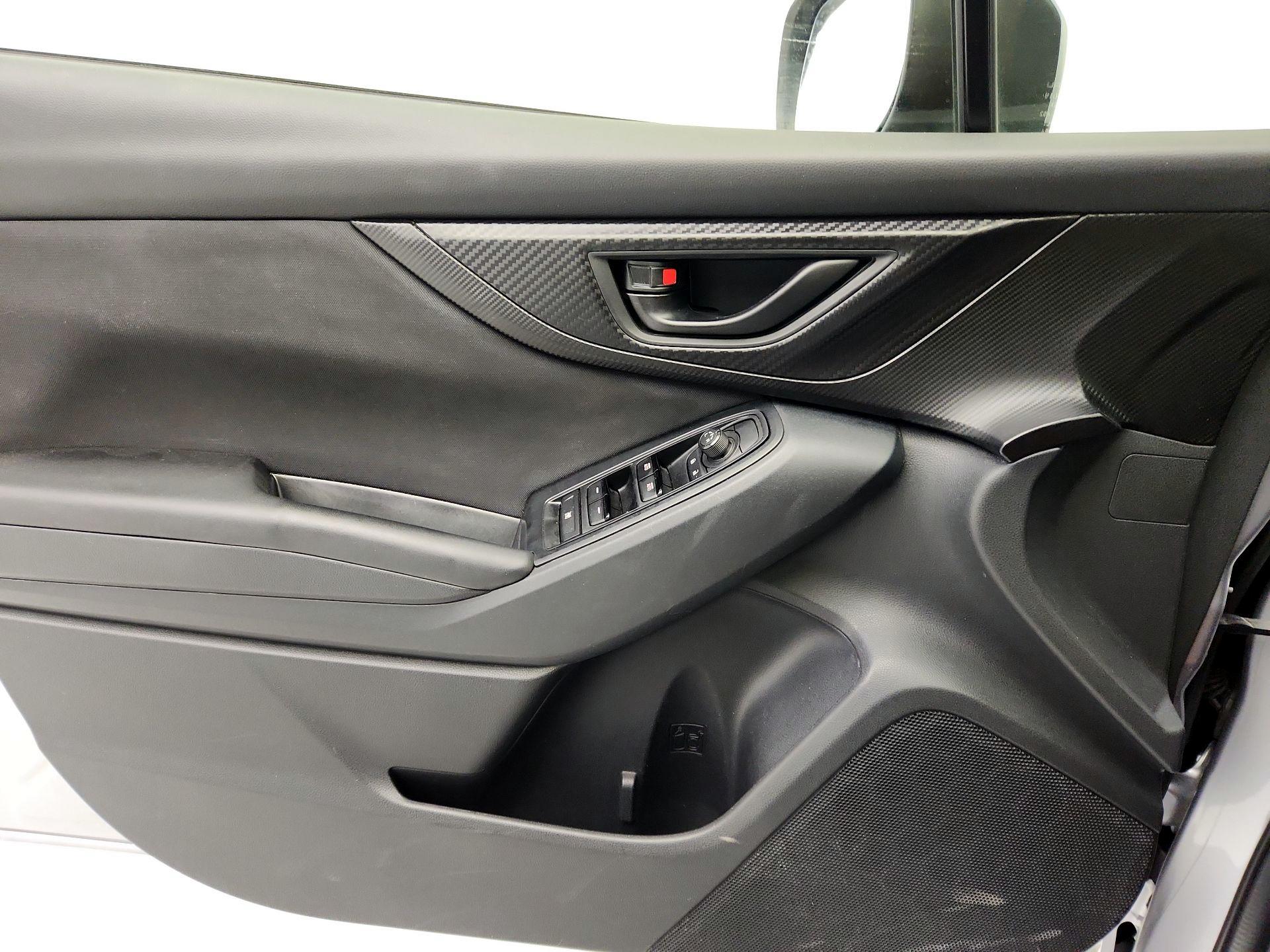 Thumbnail: 2019 Subaru Crosstrek - 12