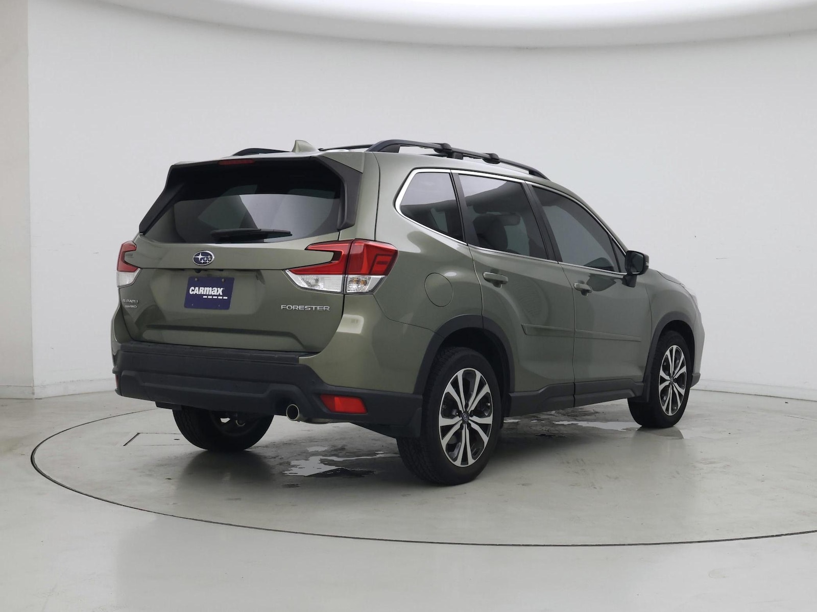 2021 Subaru Forester Limited - Photo 9