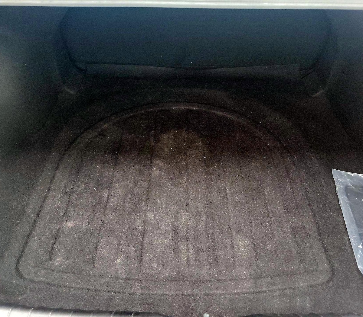Trunk/Cargo (Seats Up)