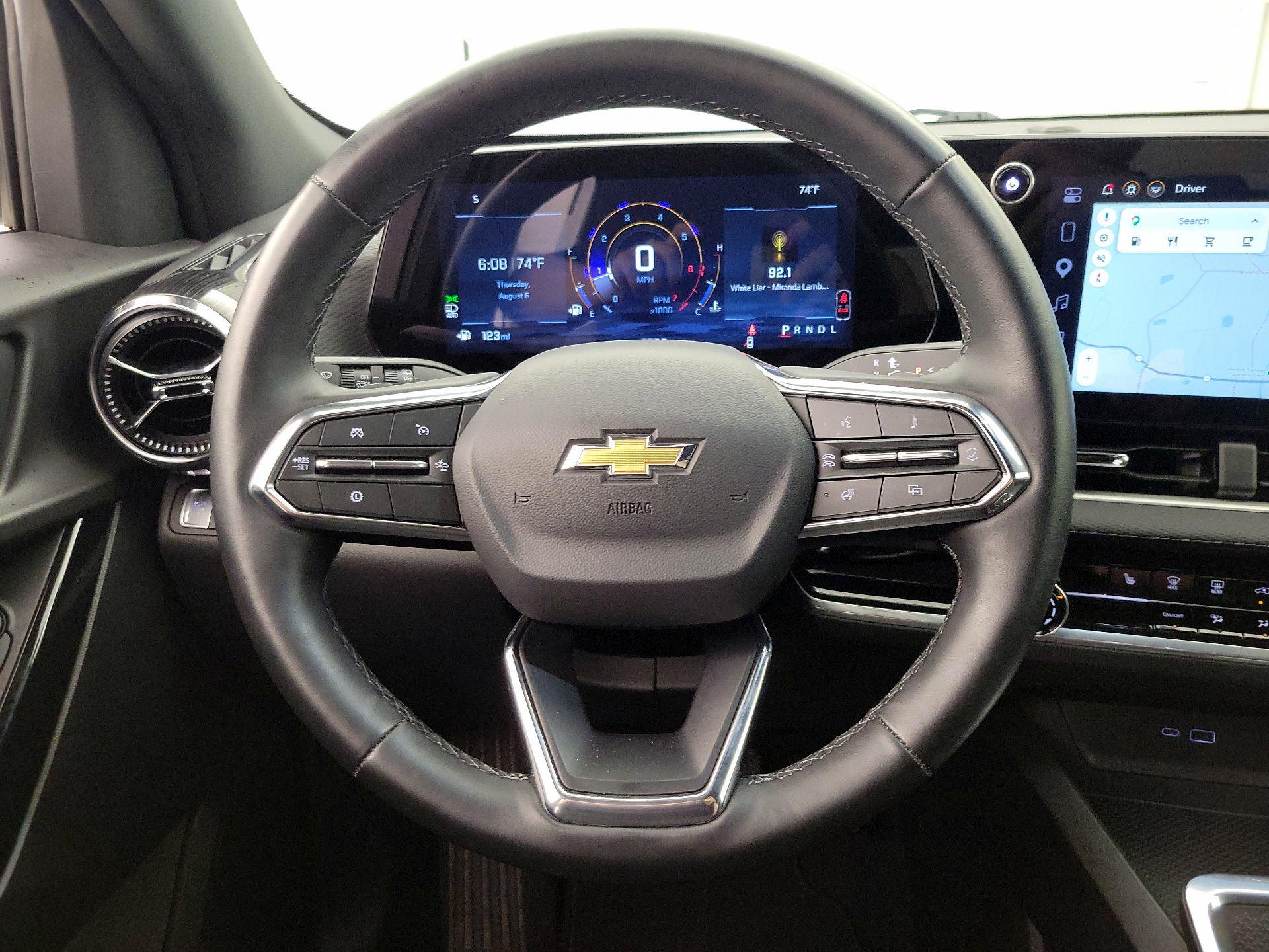 Thumbnail: 2026 Chevrolet Equinox - 10