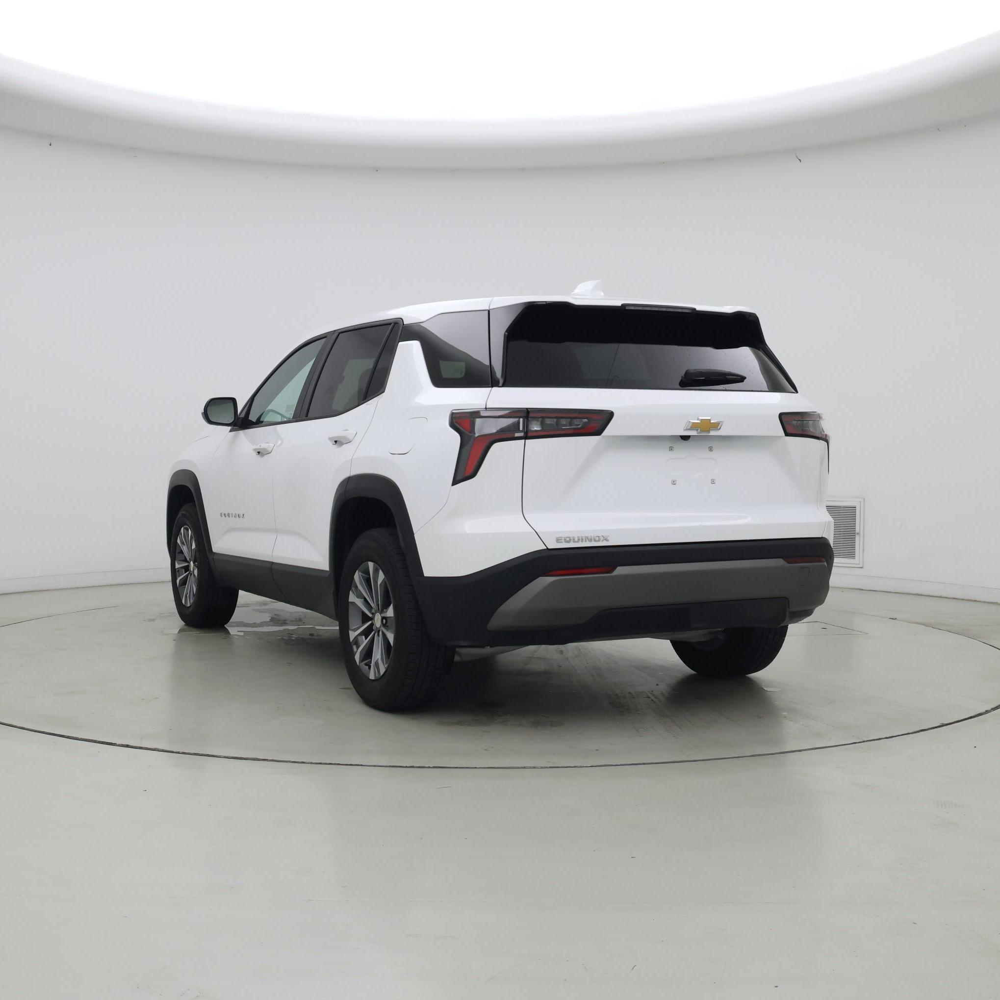 Thumbnail: 2026 Chevrolet Equinox - 2
