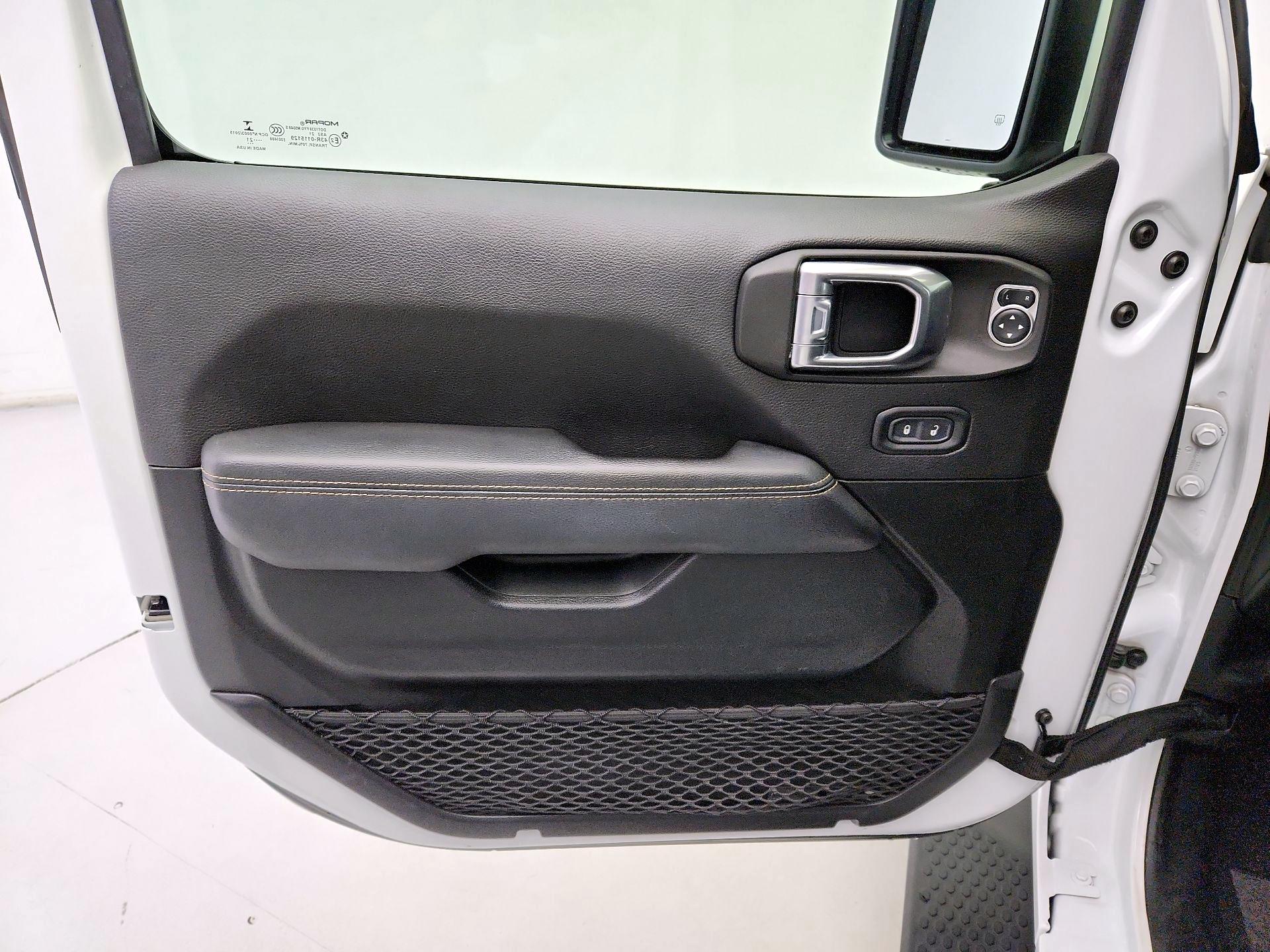Thumbnail: 2021 Jeep Wrangler - 12