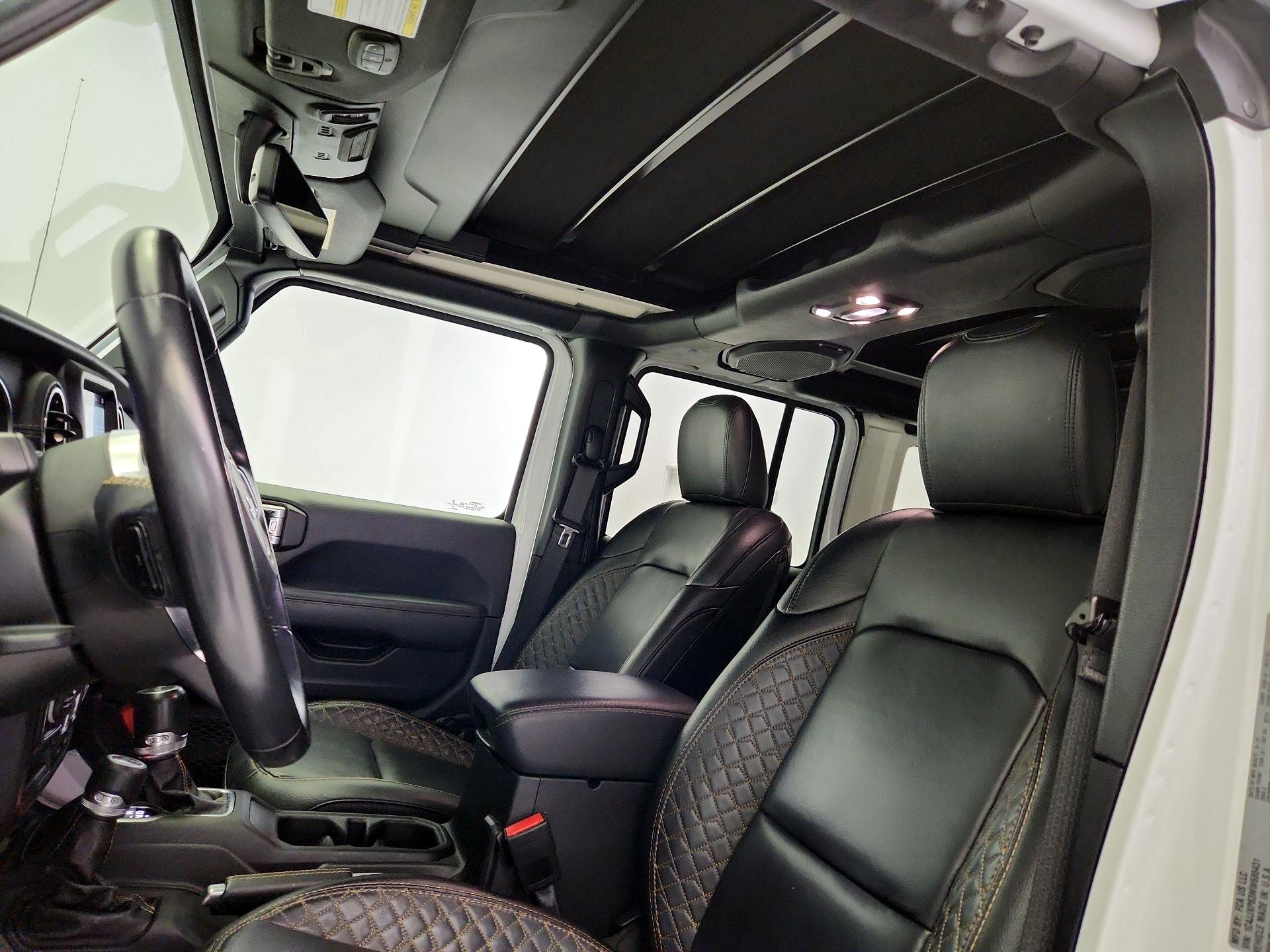 Thumbnail: 2021 Jeep Wrangler - 20
