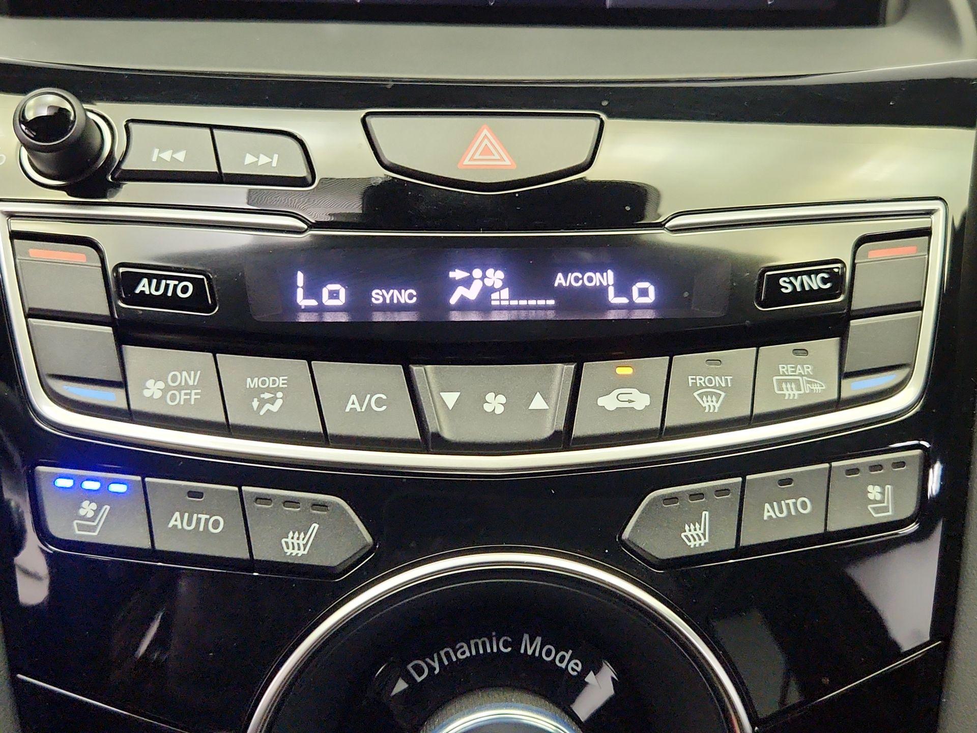 Thumbnail: 2024 Acura RDX - 17