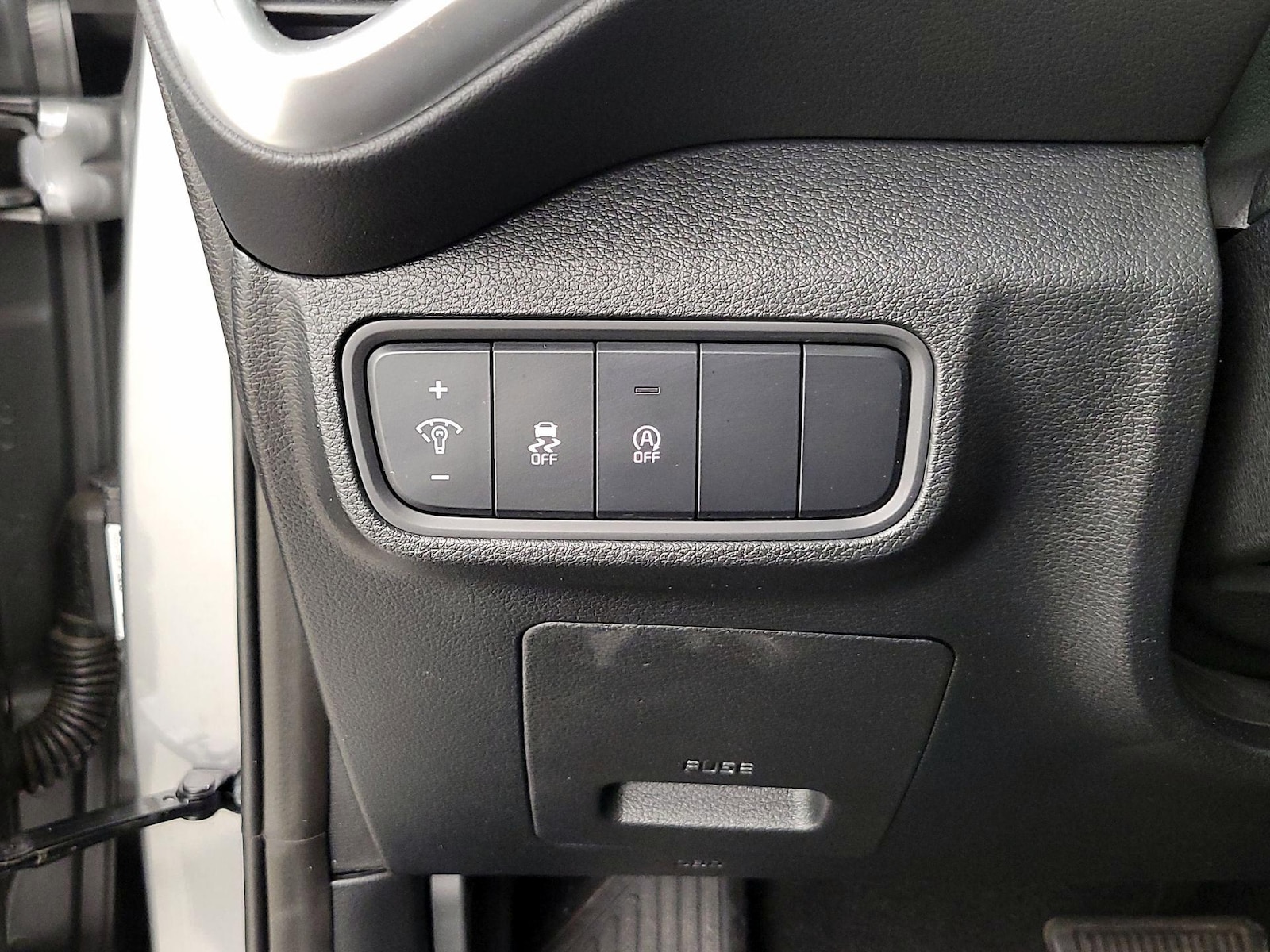 2025 Kia Soul LX - Photo 14