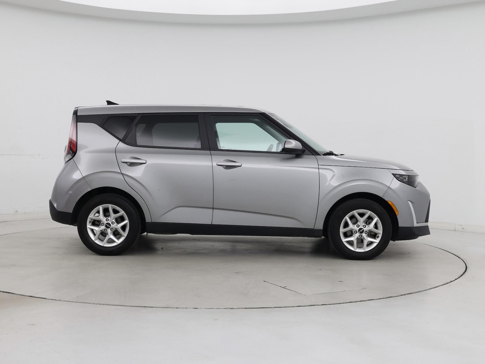 2025 Kia Soul LX - Photo 8