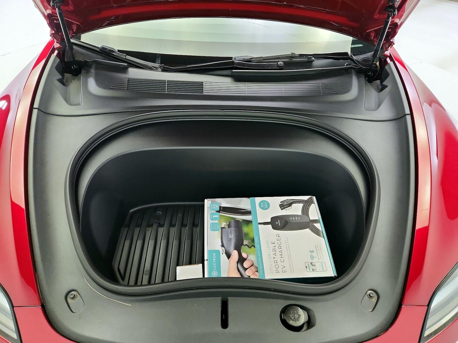 2025 Tesla Model 3 Long Range - Photo 24