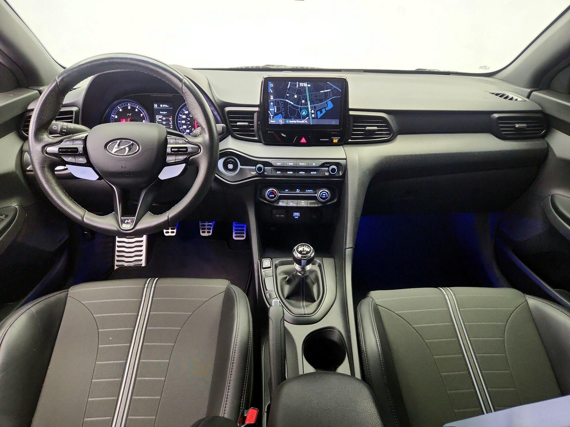 Thumbnail: 2022 Hyundai Veloster - 9