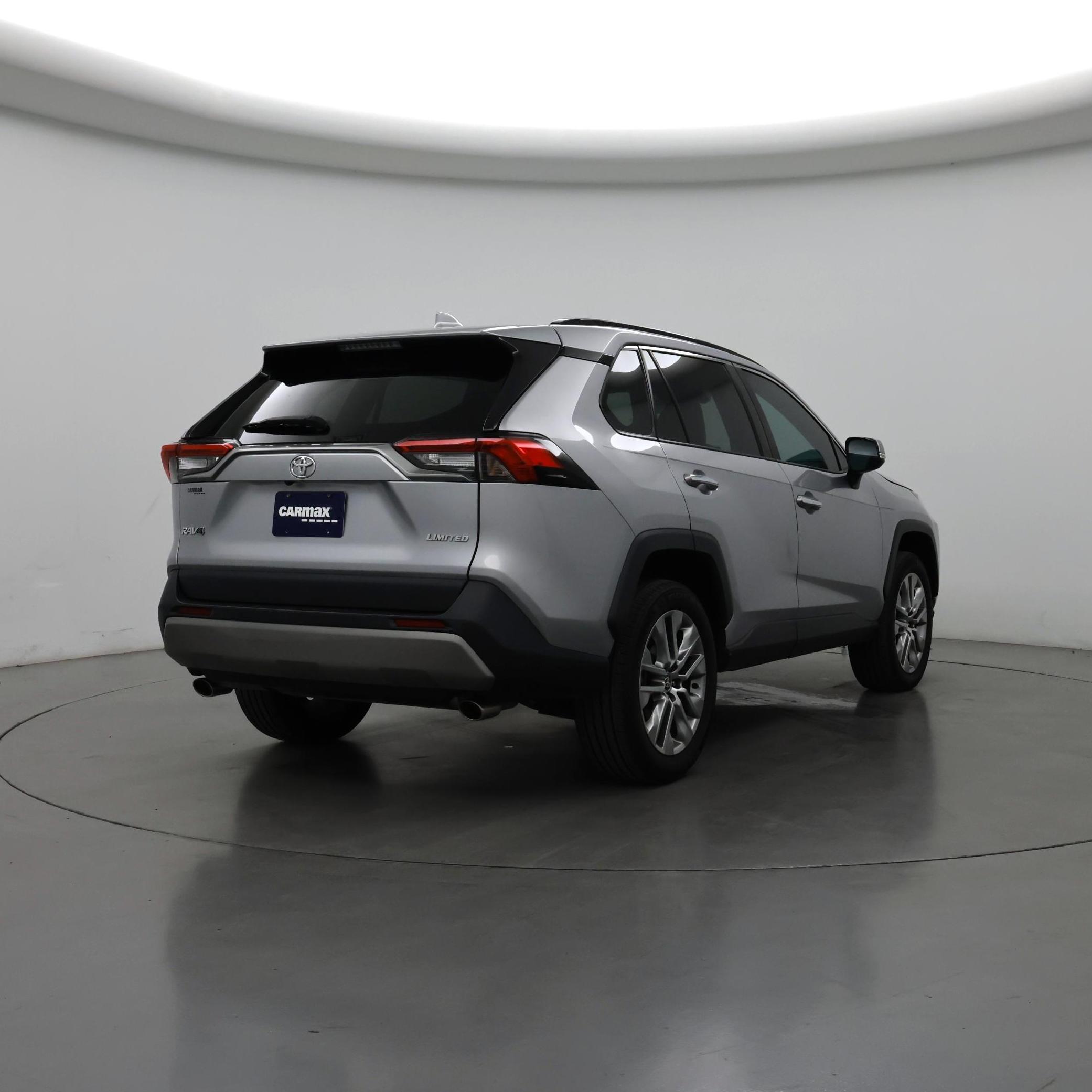 Thumbnail: 2024 Toyota RAV4 - 8