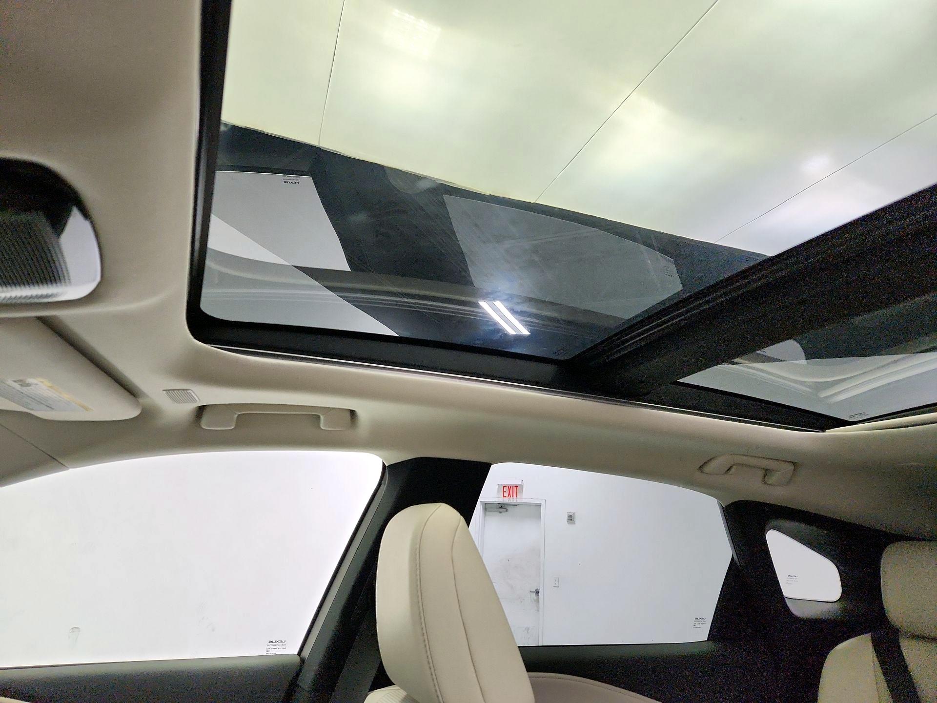Thumbnail: 2023 Lexus RX - 20