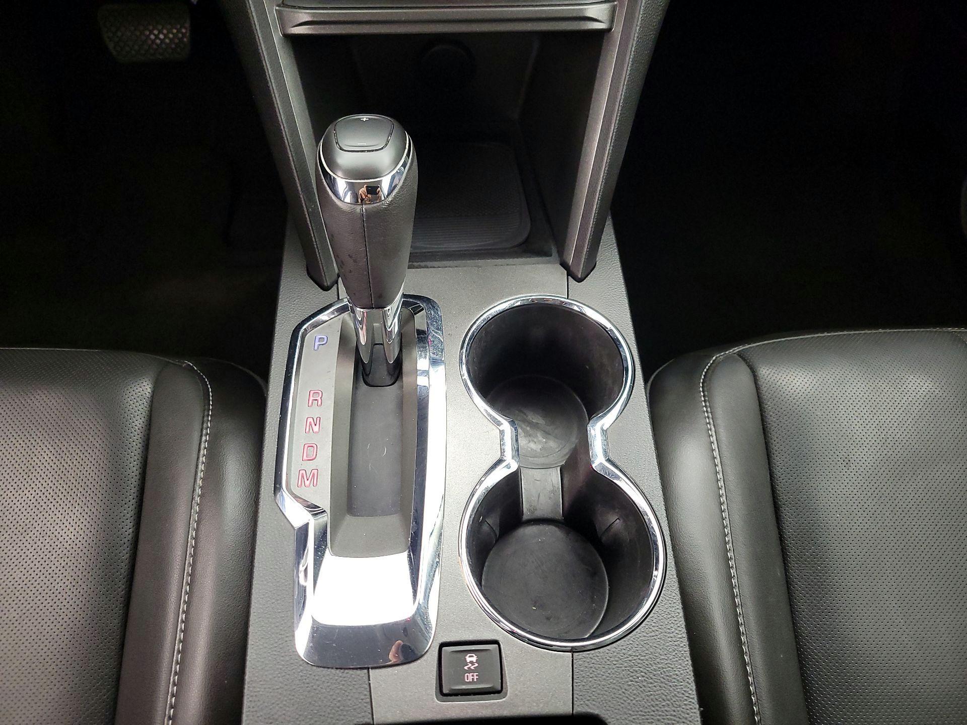 Thumbnail: 2016 GMC Terrain - 16