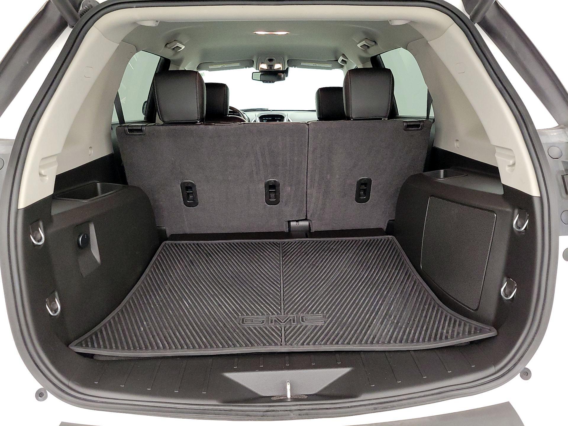 Thumbnail: 2016 GMC Terrain - 19
