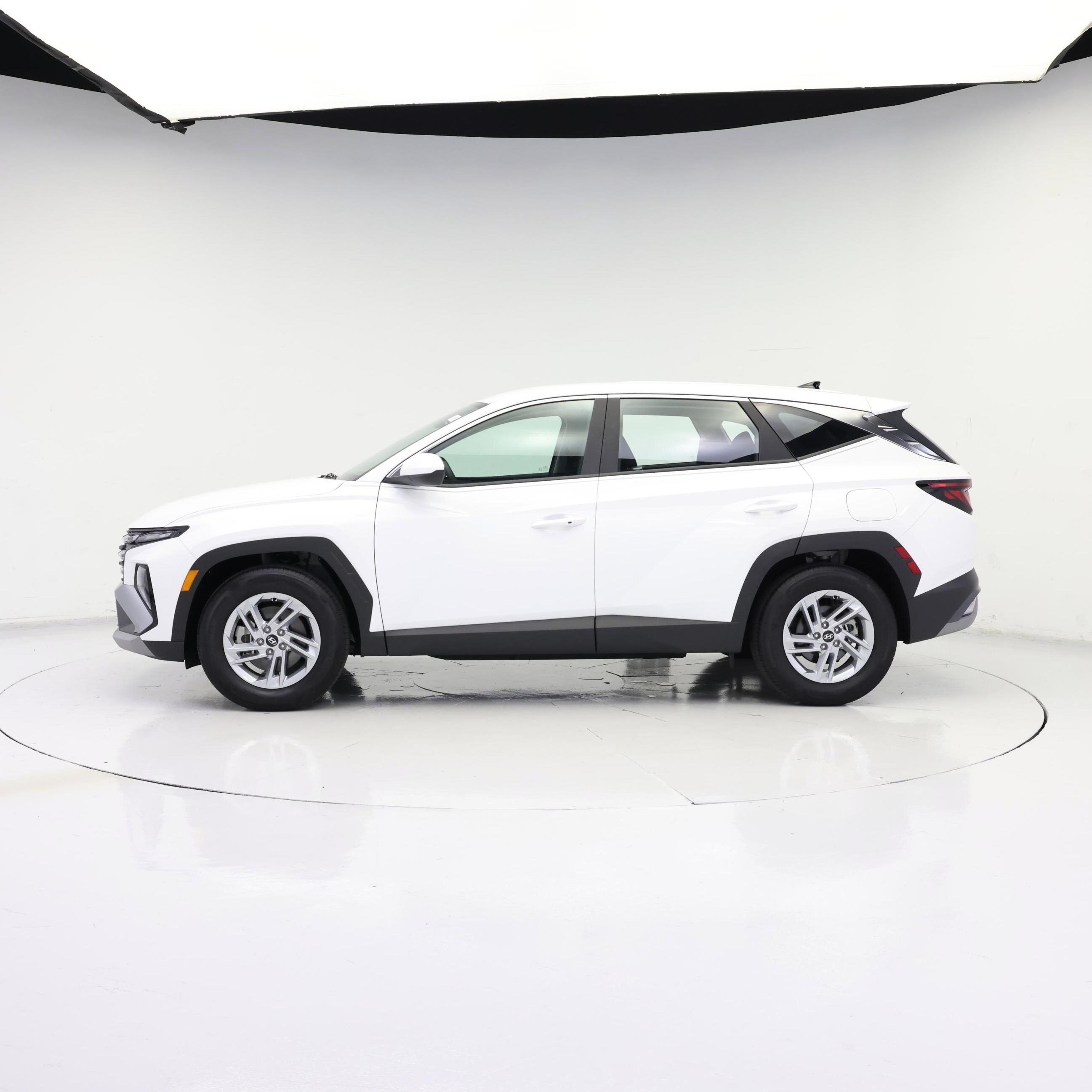 Thumbnail: 2026 Hyundai Tucson - 3