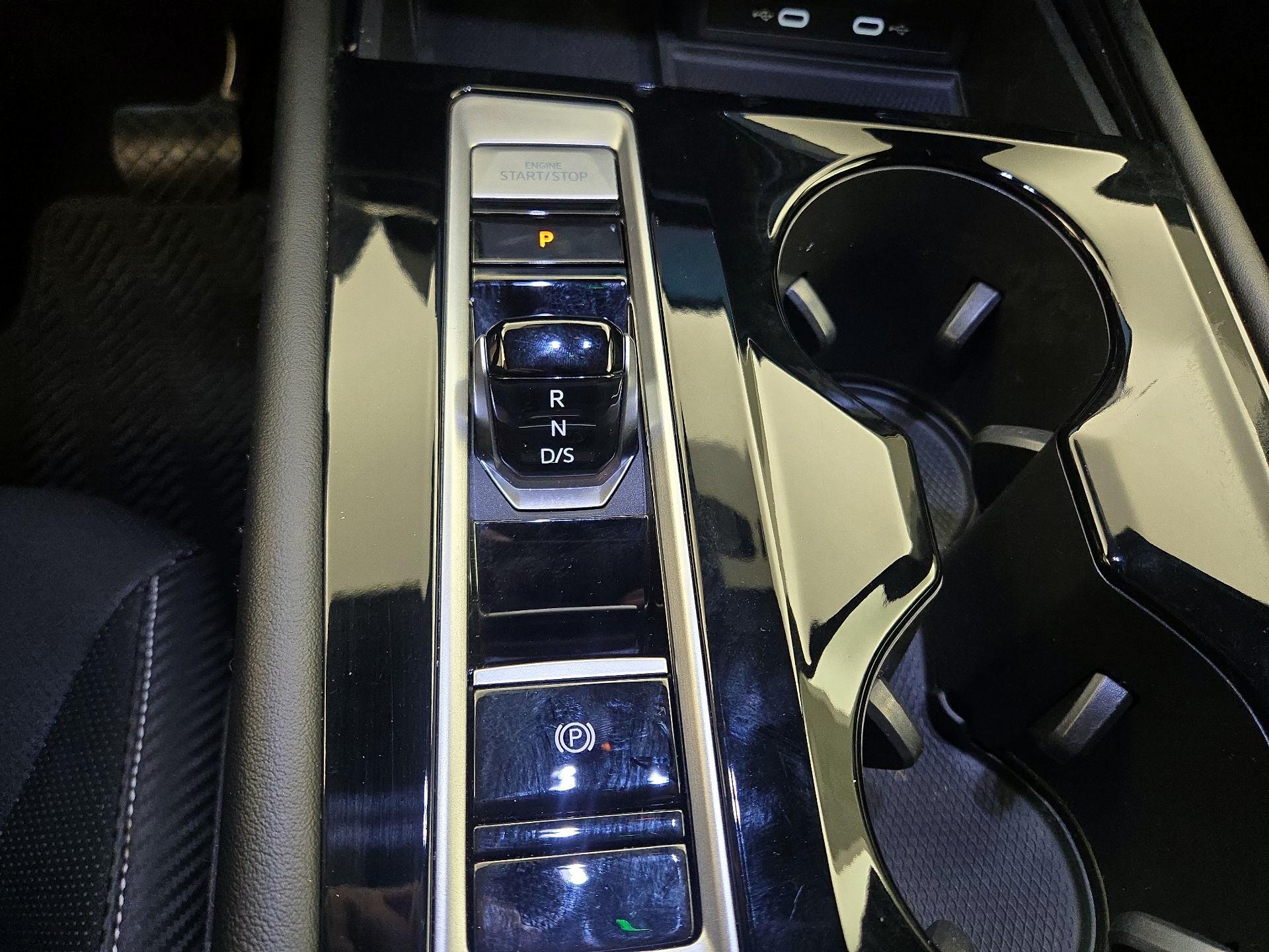 Thumbnail: 2024 Volkswagen Atlas - 17