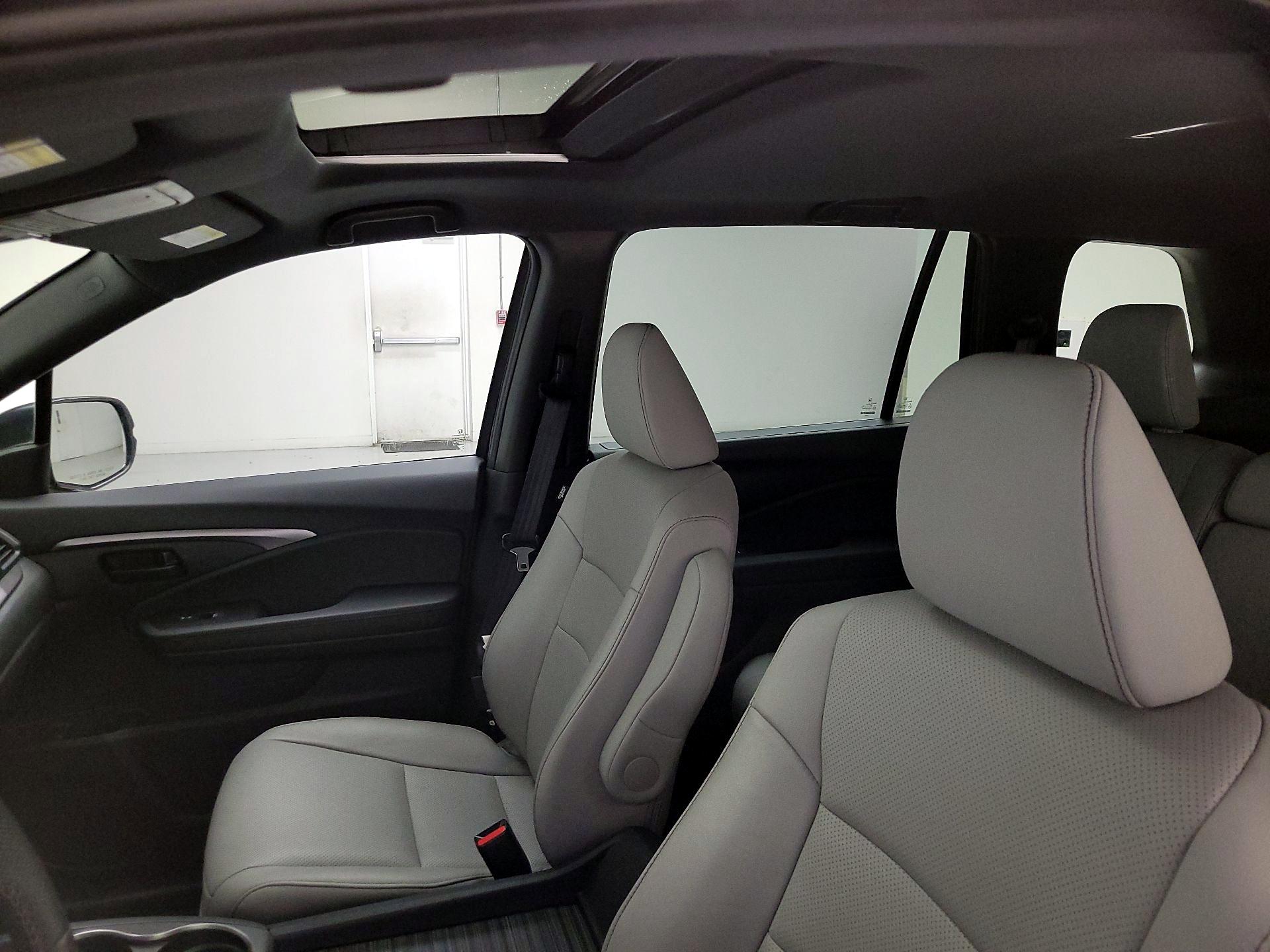 Thumbnail: 2023 Honda Passport - 20