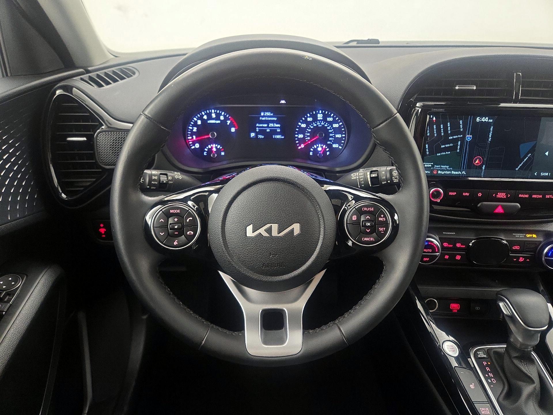 Thumbnail: 2022 Kia Soul - 10