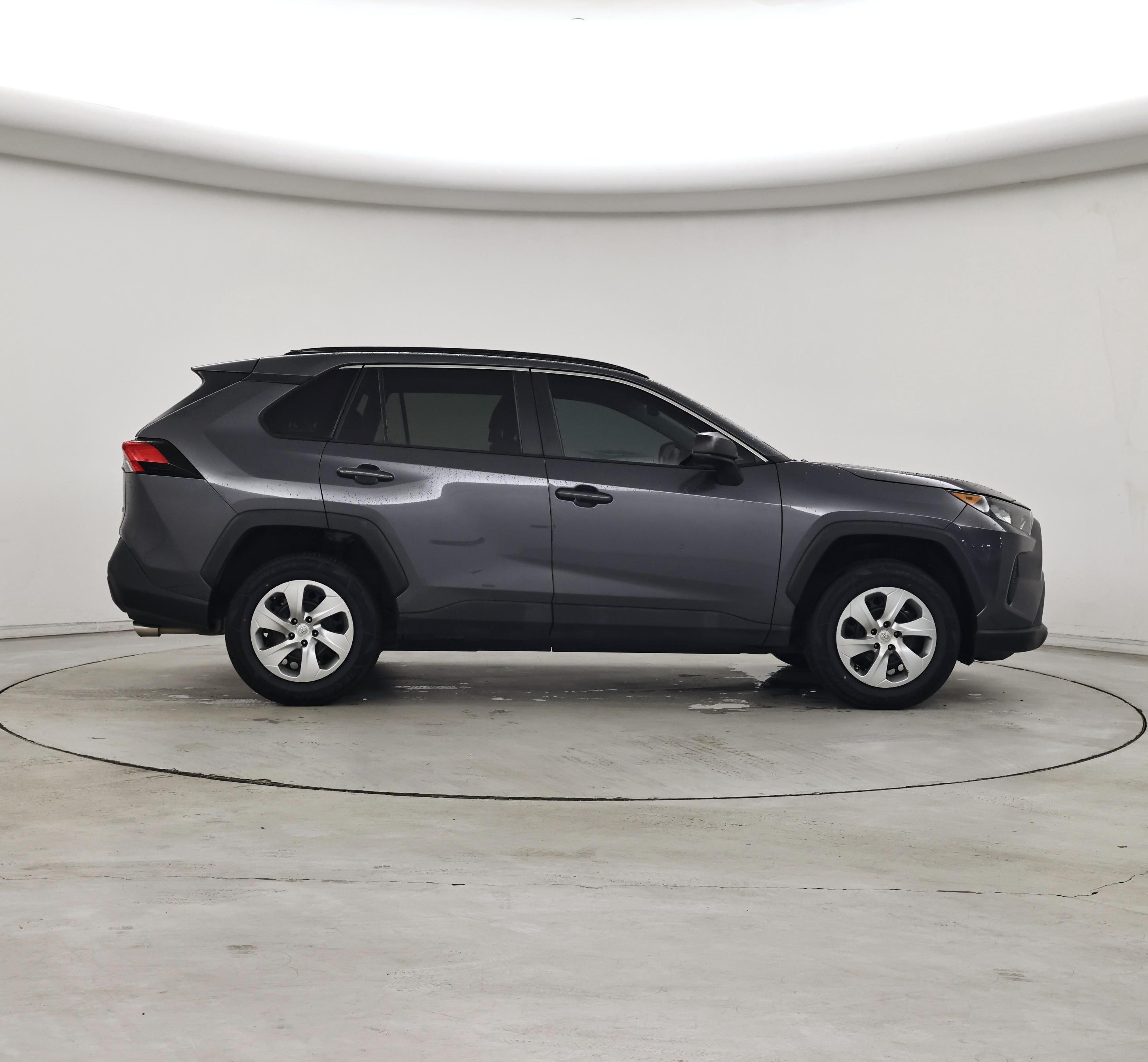 Thumbnail: 2021 Toyota RAV4 - 7