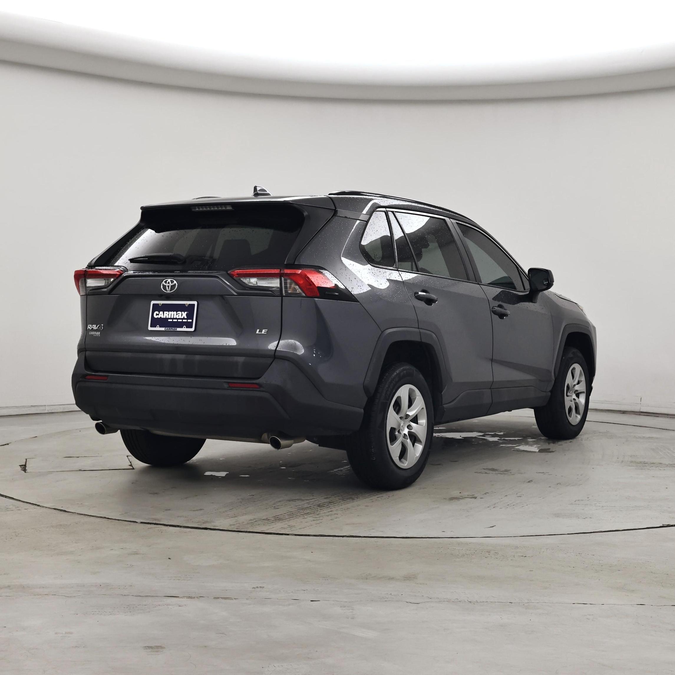 Thumbnail: 2021 Toyota RAV4 - 8