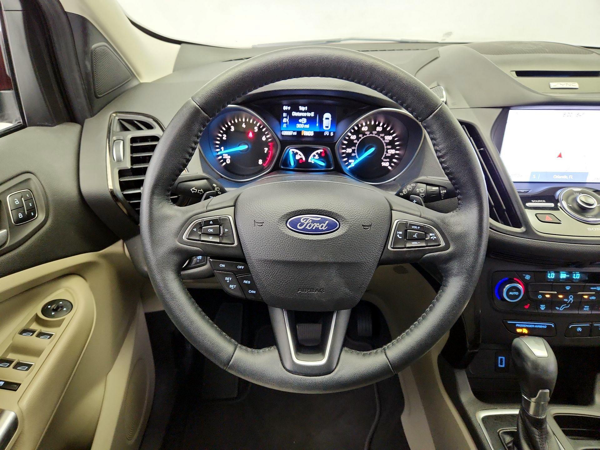Thumbnail: 2017 Ford Escape - 10