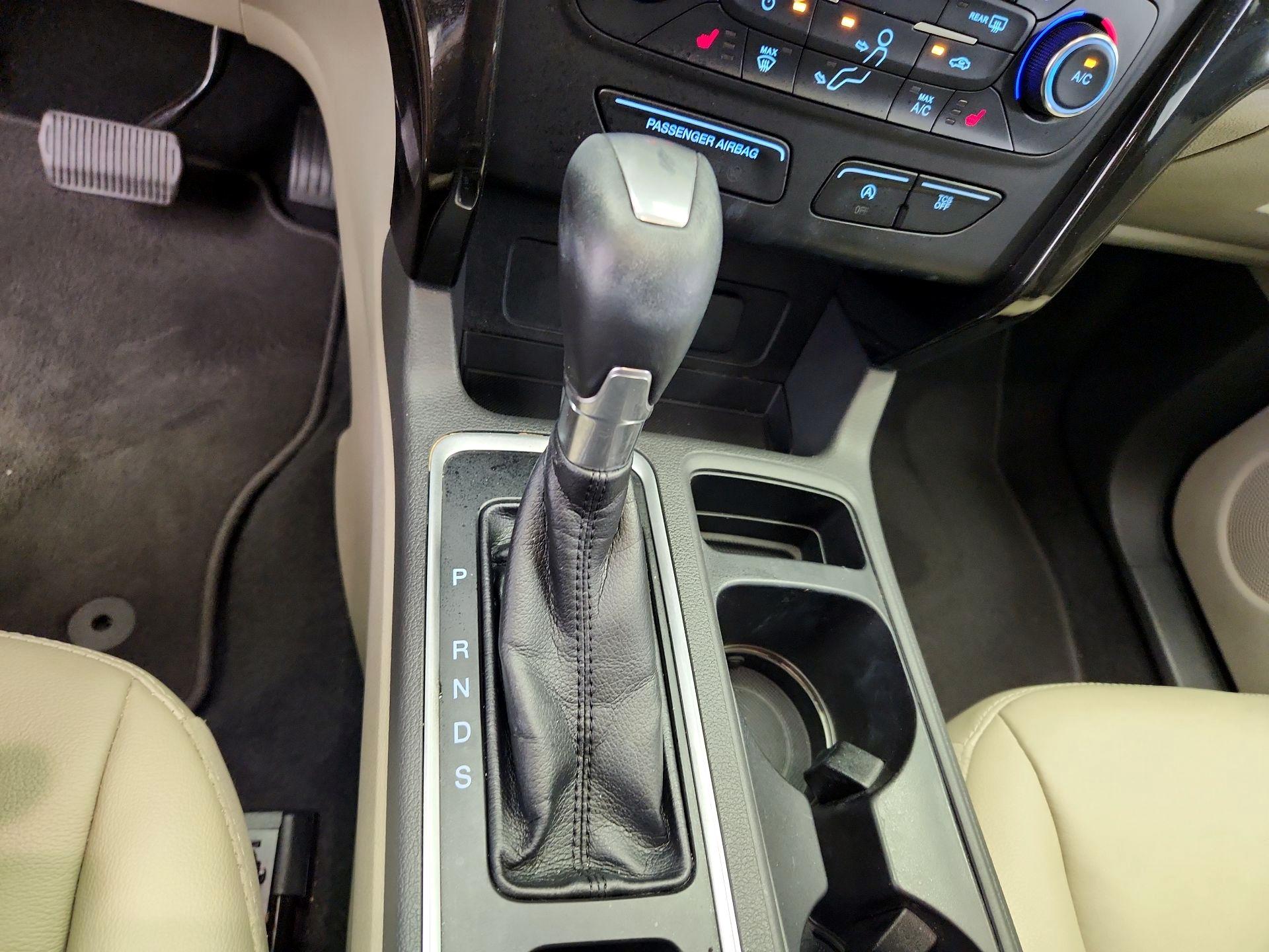 Thumbnail: 2017 Ford Escape - 18