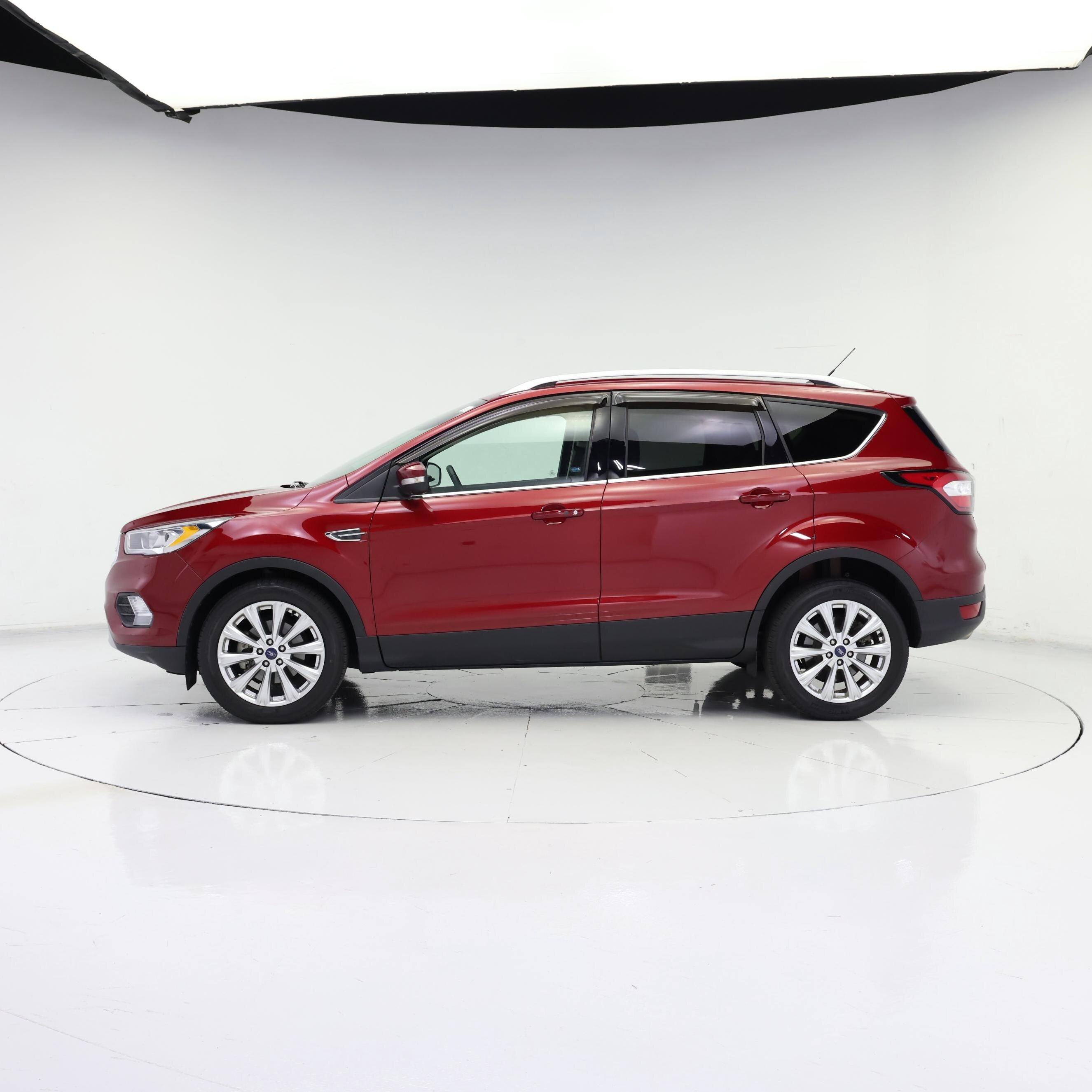 Thumbnail: 2017 Ford Escape - 3