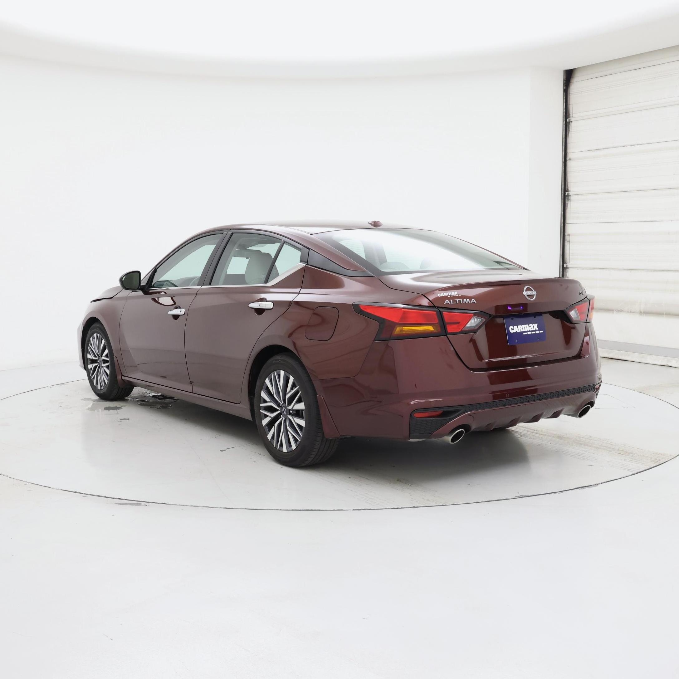 Thumbnail: 2024 Nissan Altima - 2