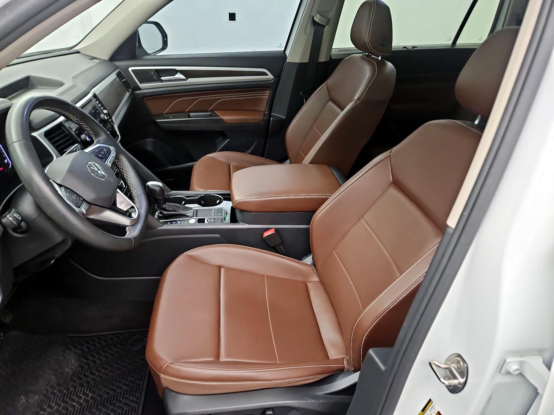 Thumbnail: 2022 Volkswagen Atlas - 9