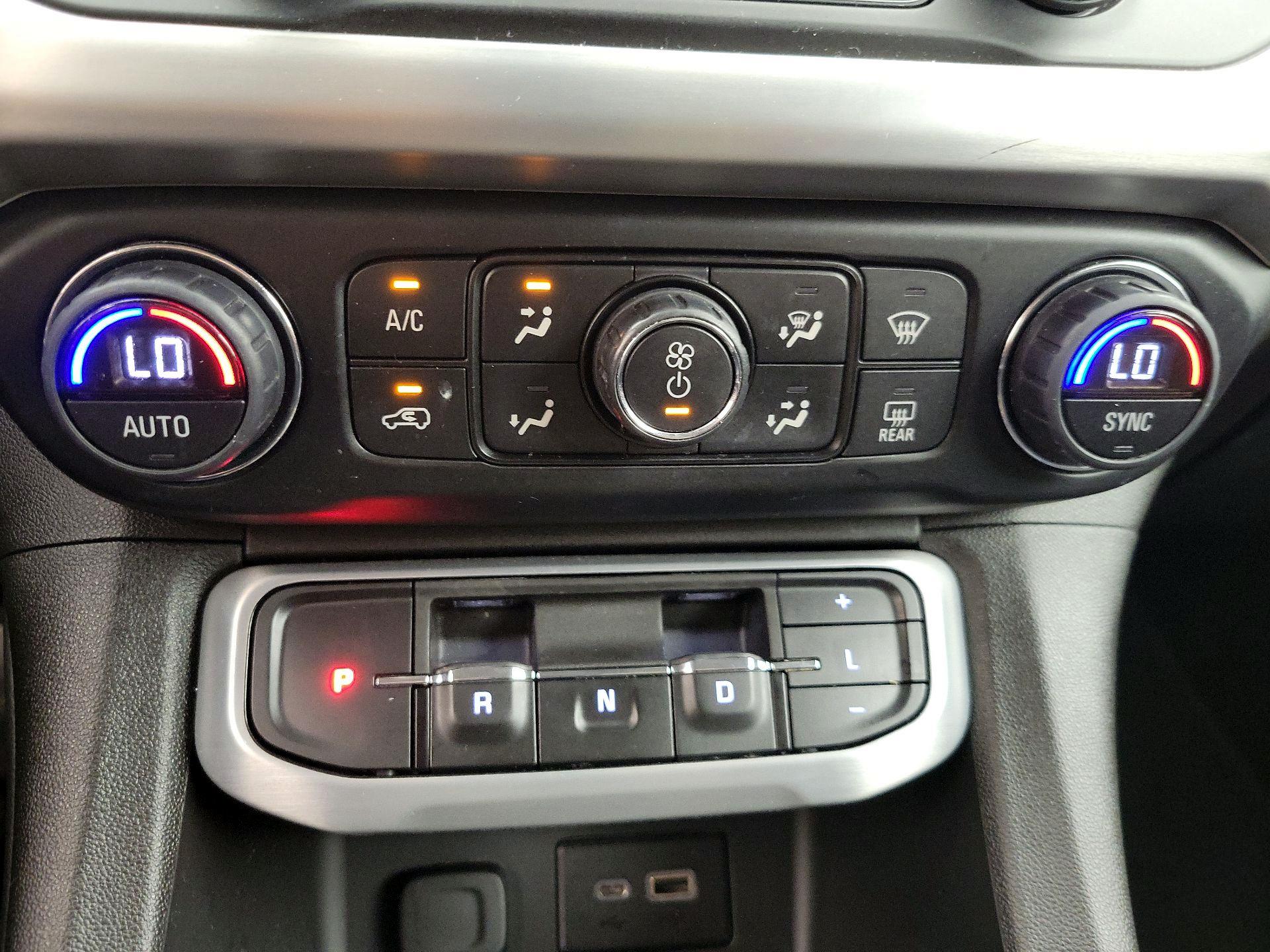Thumbnail: 2021 GMC Acadia - 16