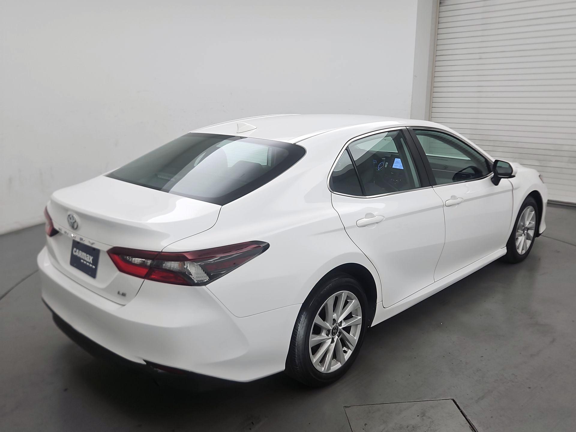 Thumbnail: 2022 Toyota Camry - 5