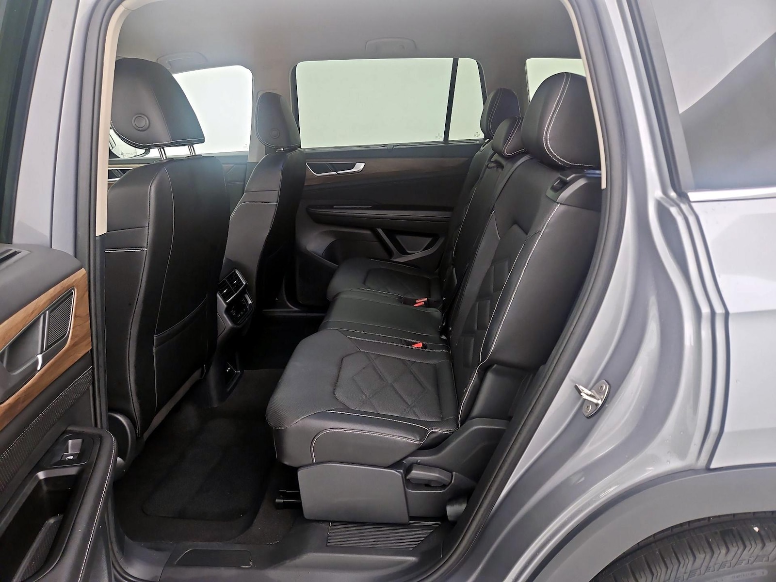 Rear Air Conditioning