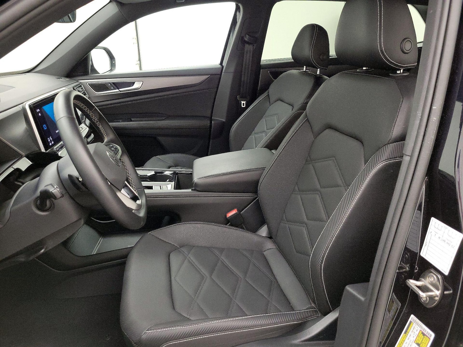 2025 Volkswagen Atlas Cross Sport SE w/Tech - Photo 12