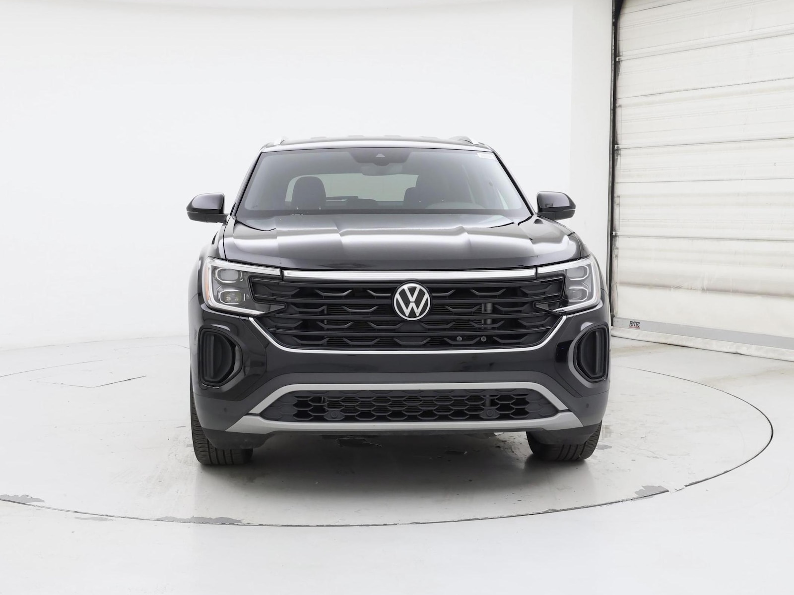 2025 Volkswagen Atlas Cross Sport SE w/Tech - Photo 6