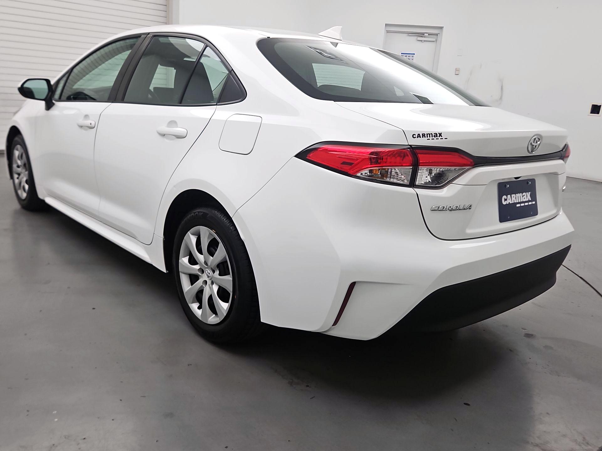 Thumbnail: 2023 Toyota Corolla - 7