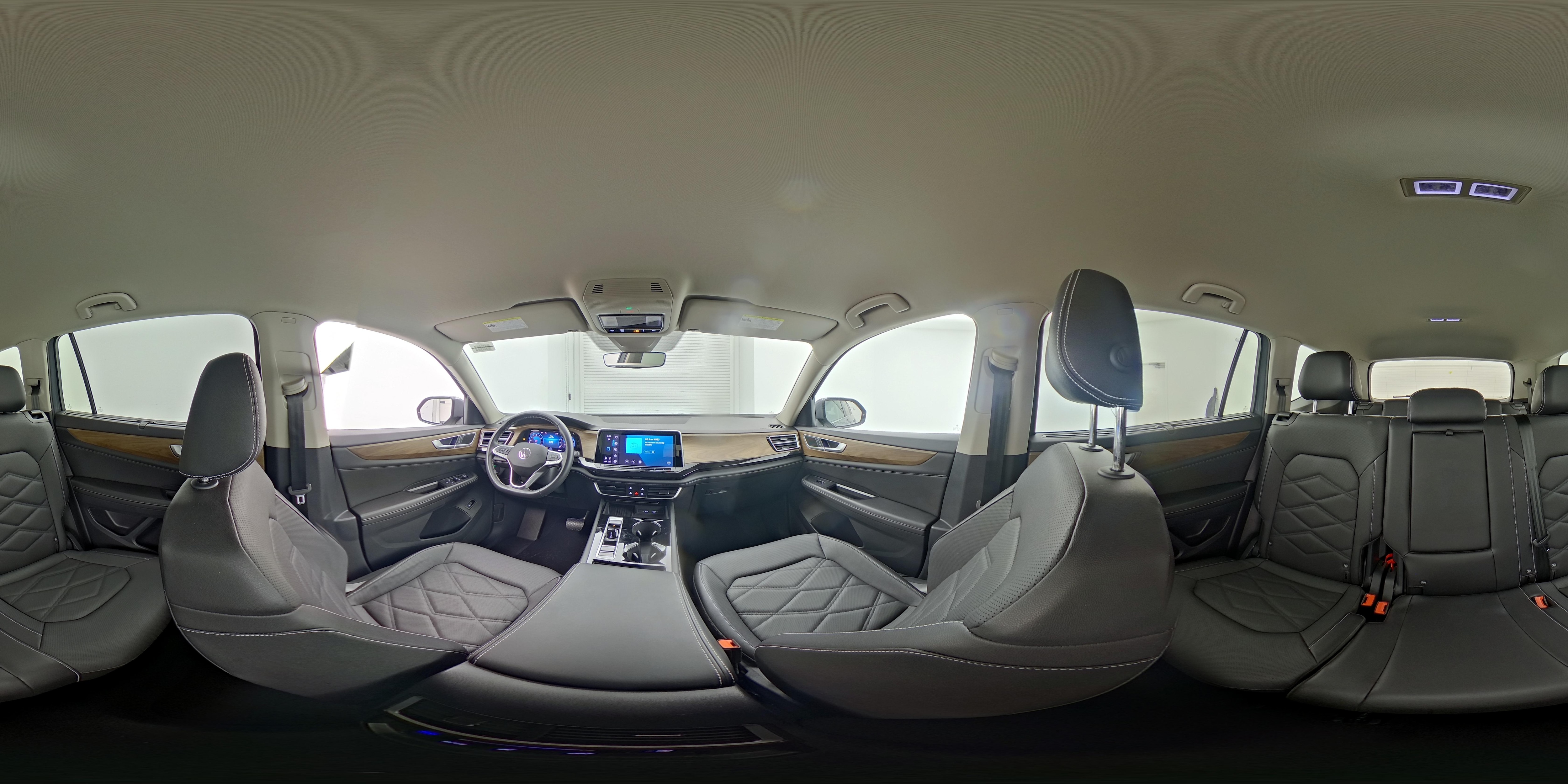 2025 Volkswagen Atlas SE w/Tech - Photo 27