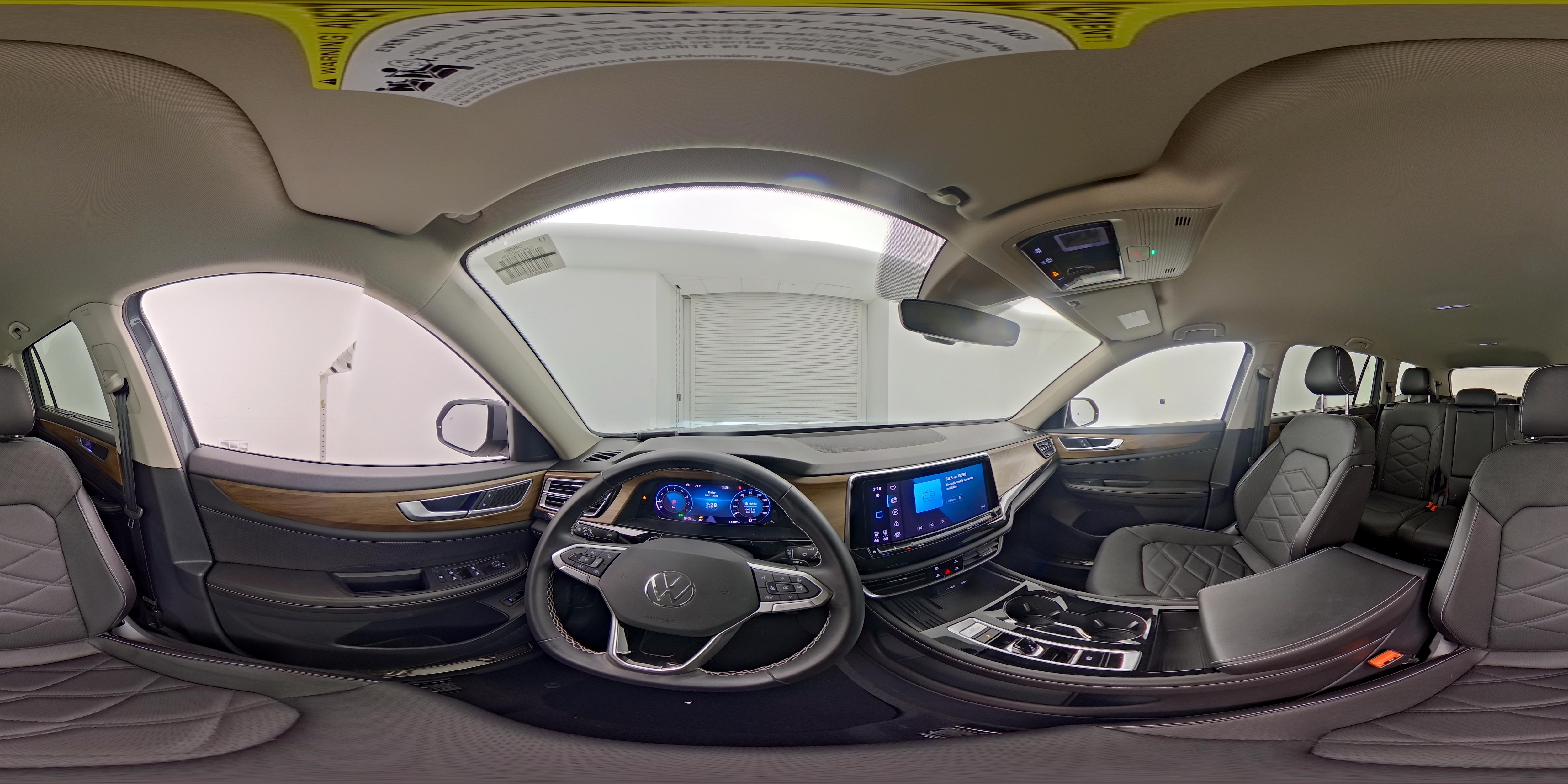 2025 Volkswagen Atlas SE w/Tech - Photo 28