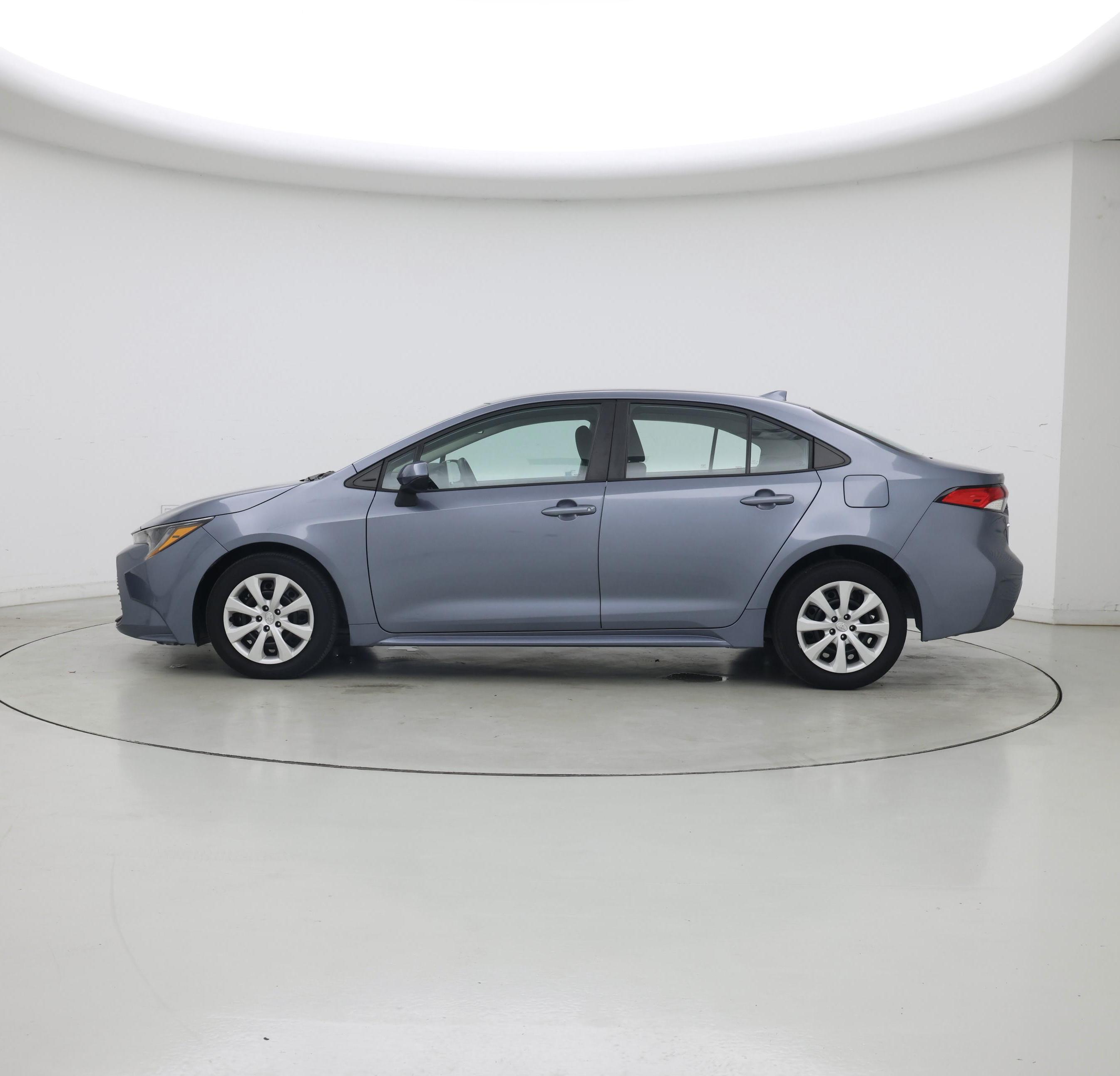Thumbnail: 2024 Toyota Corolla - 3