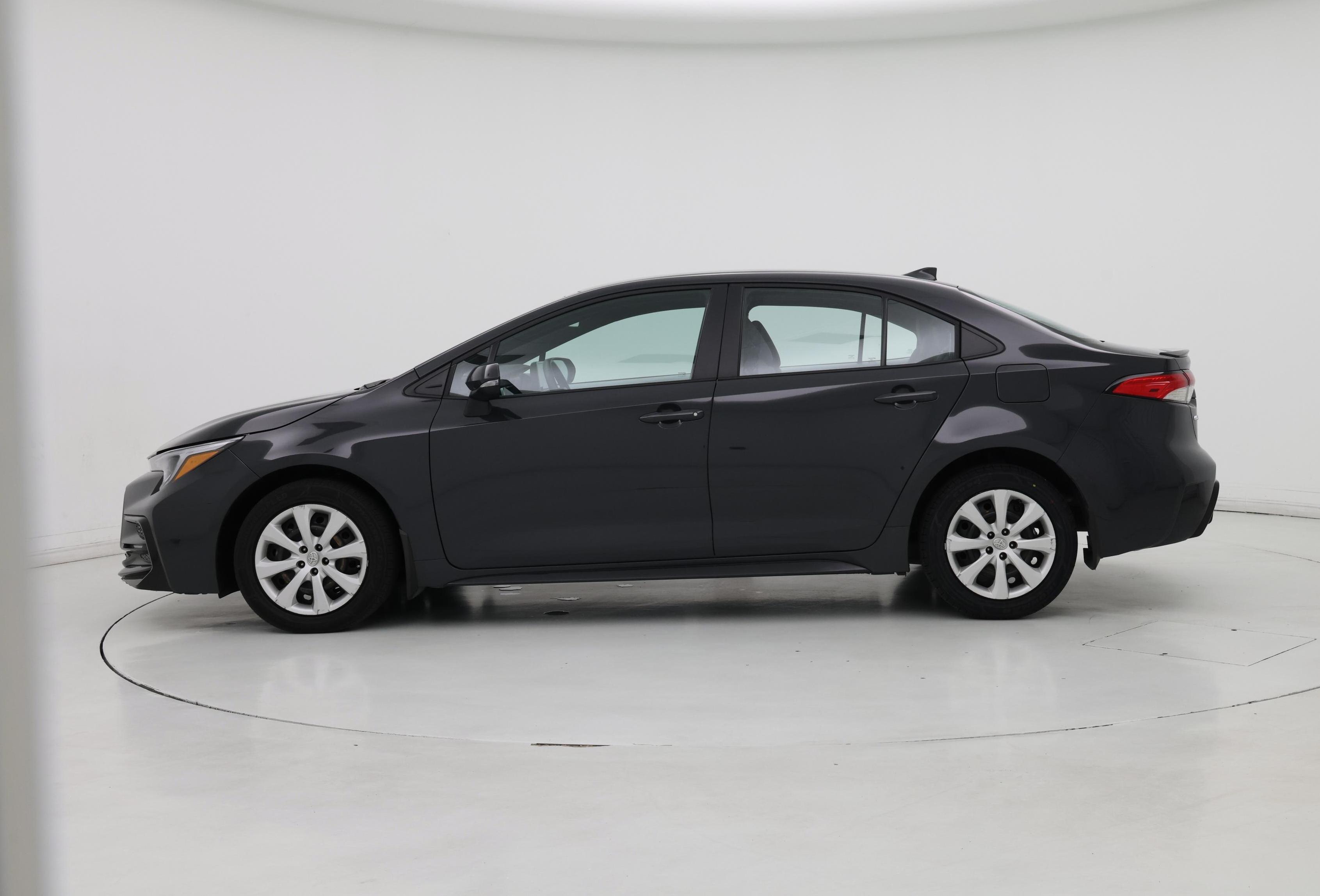 Thumbnail: 2026 Toyota Corolla - 3