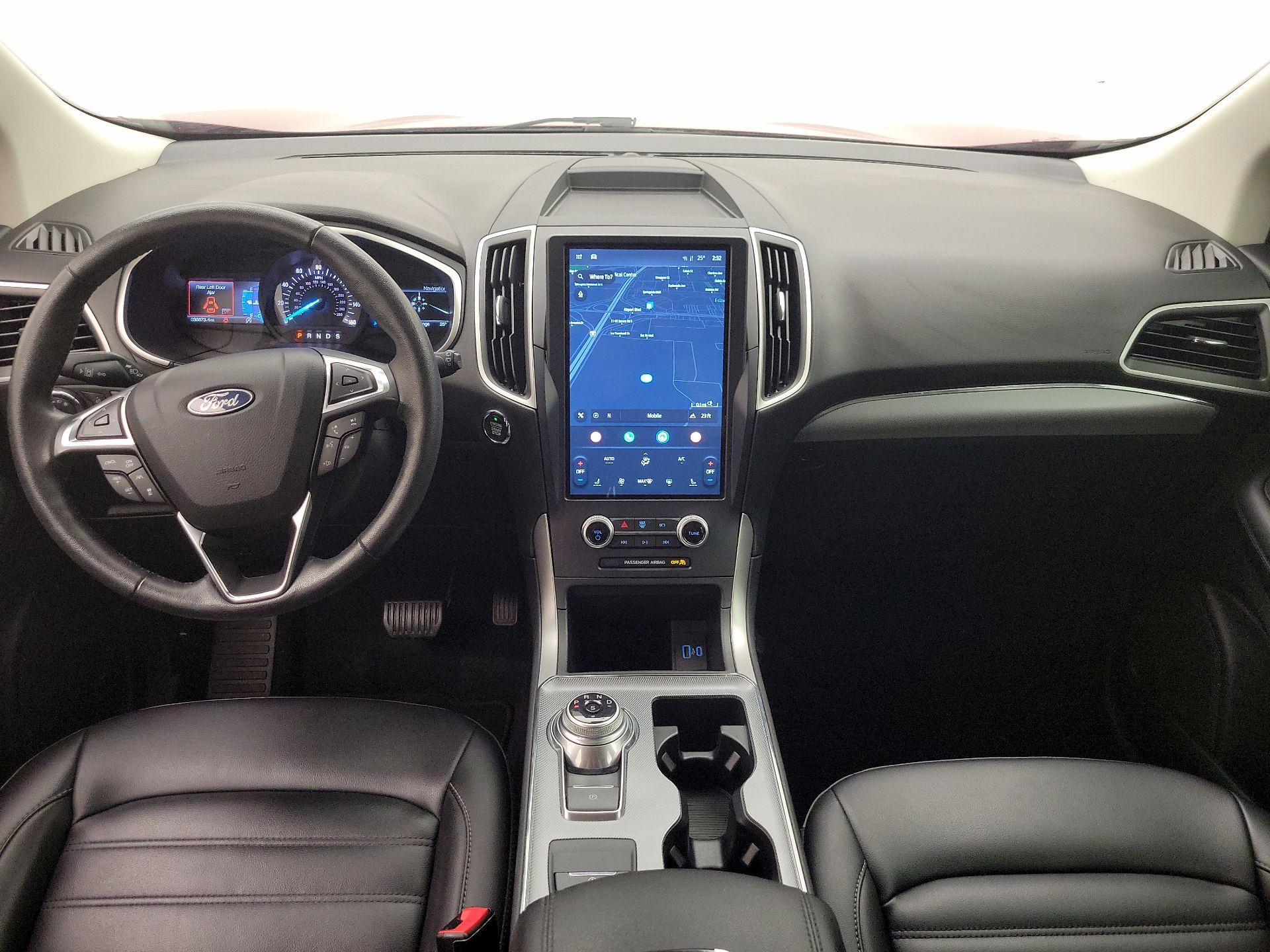 Thumbnail: 2021 Ford Edge - 9
