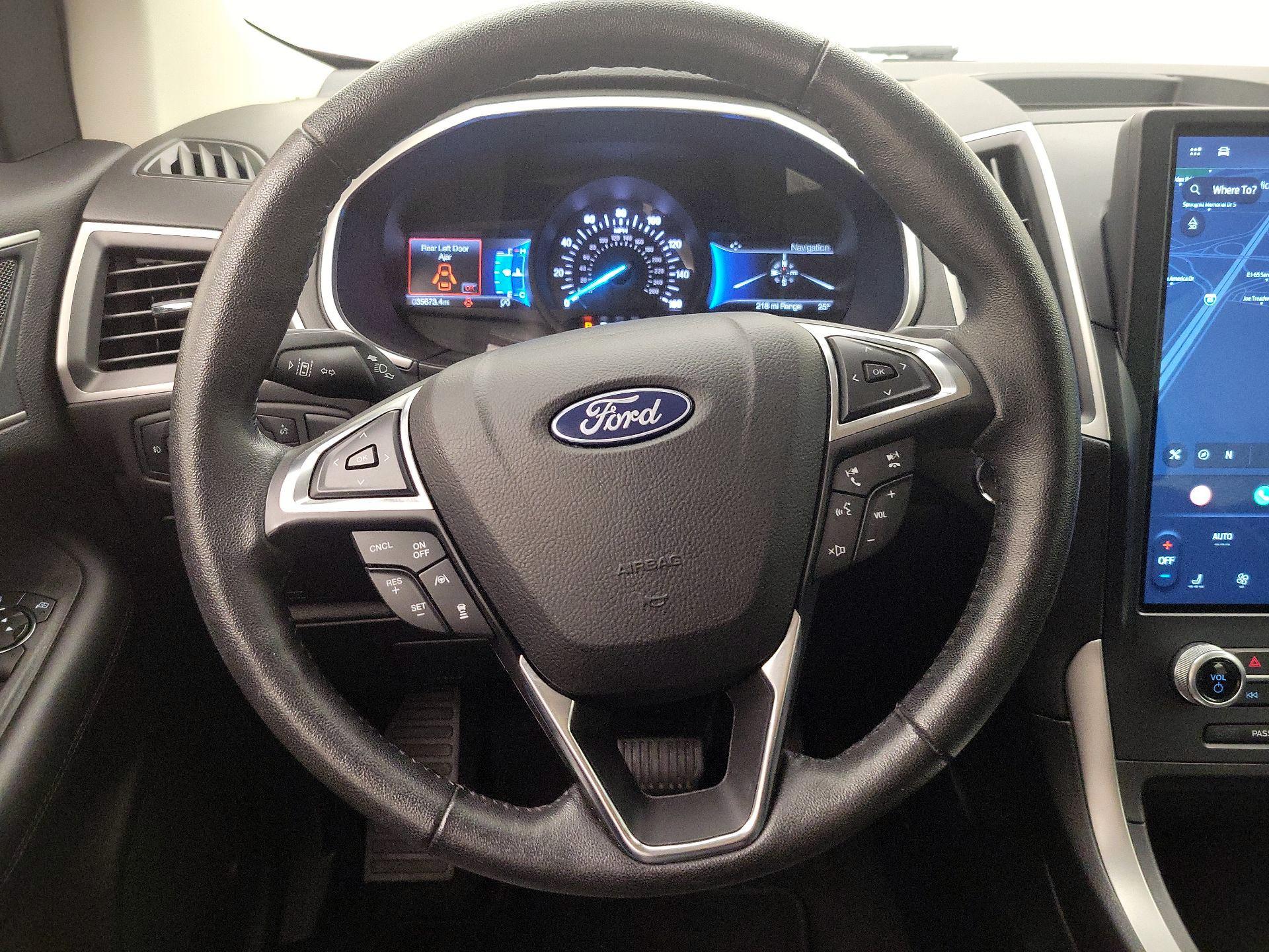 Thumbnail: 2021 Ford Edge - 10
